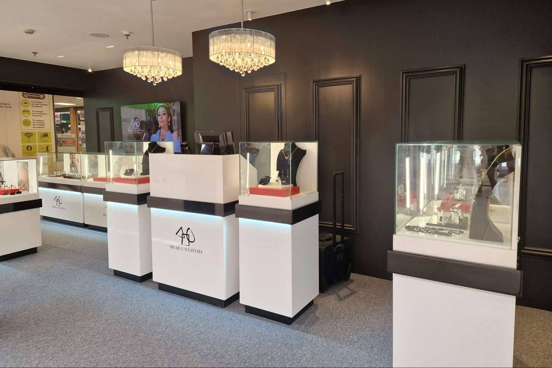 Geometrix joyas, una marca en plena expansión y la inauguración de su primera tienda física