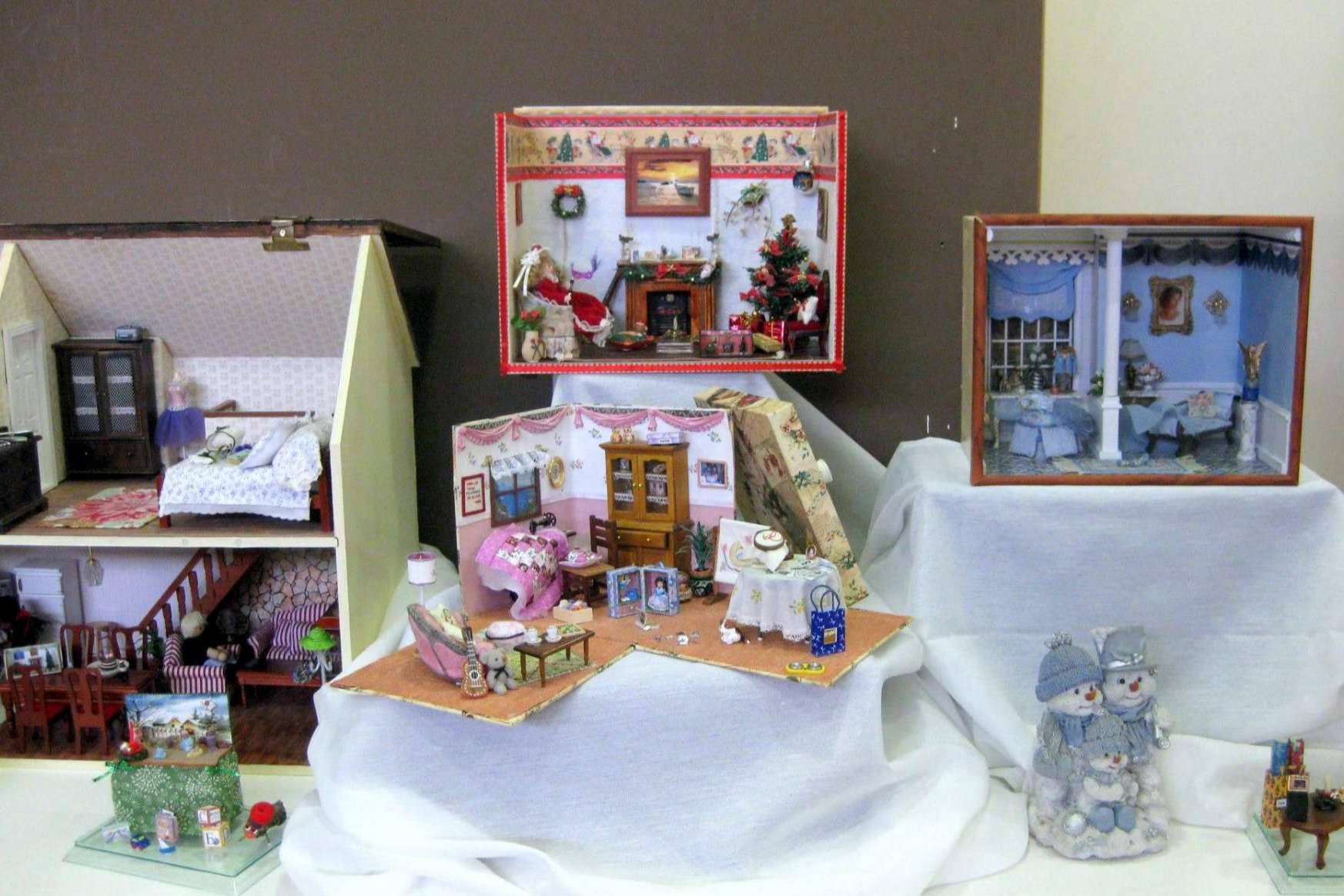 El 20 aniversario de la Feria de Artesanos Miniaturistas de Casas de Muñecas