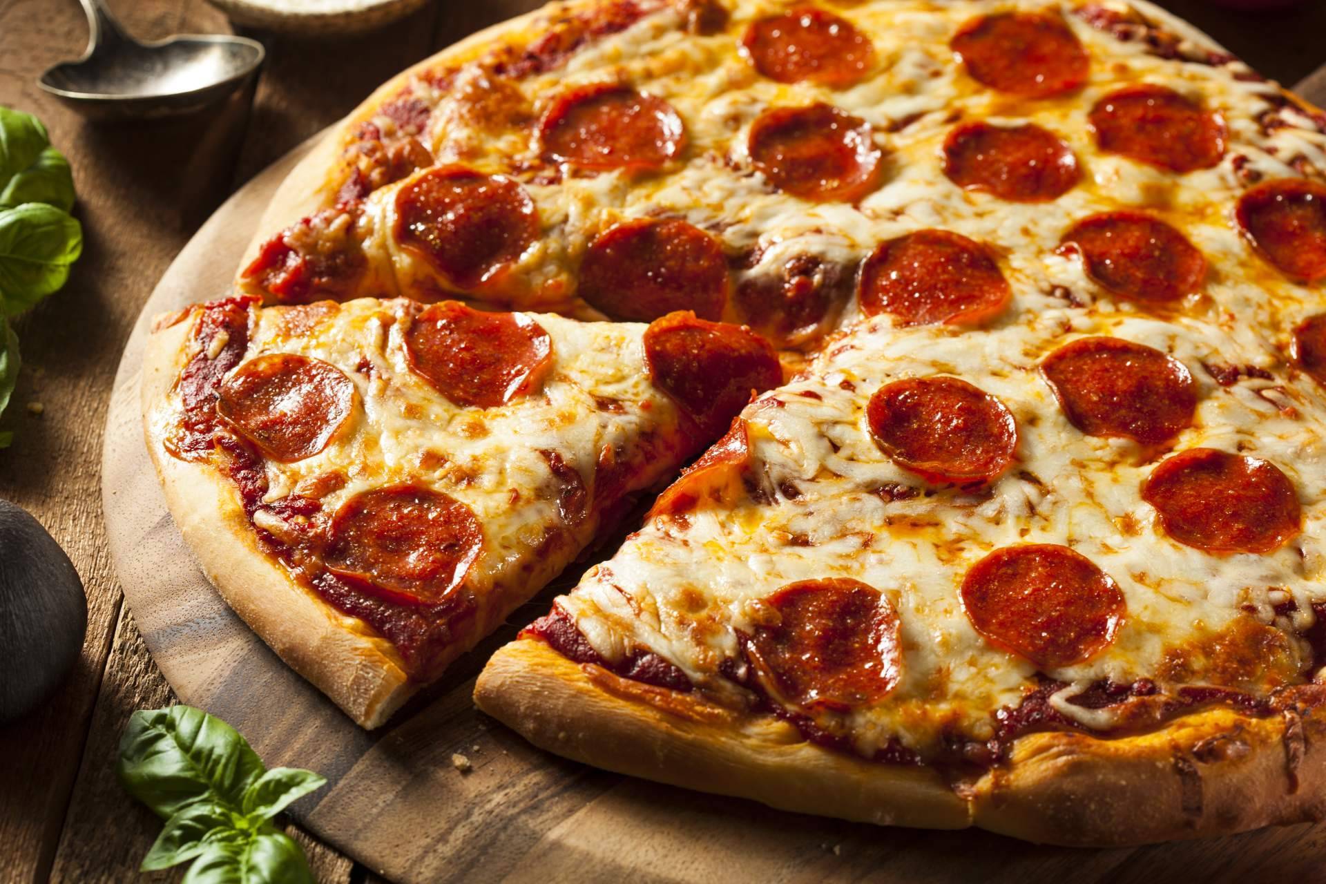 Los ingredientes locales y productos de calidad son el éxito principal de la gastronomía italiana de Mozzarella E Basílico