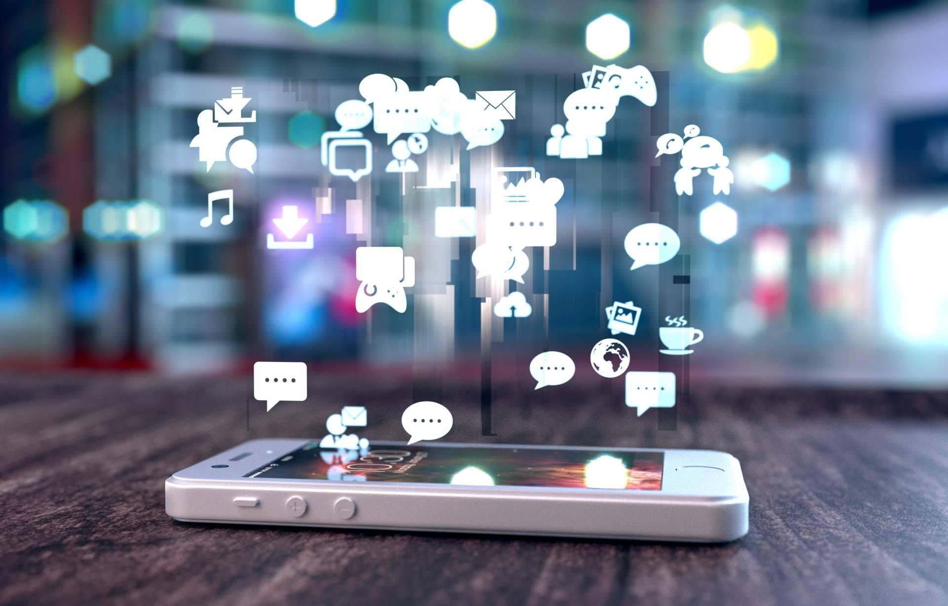 ¿Cómo aprovechar el social media y las redes sociales en la empresa?