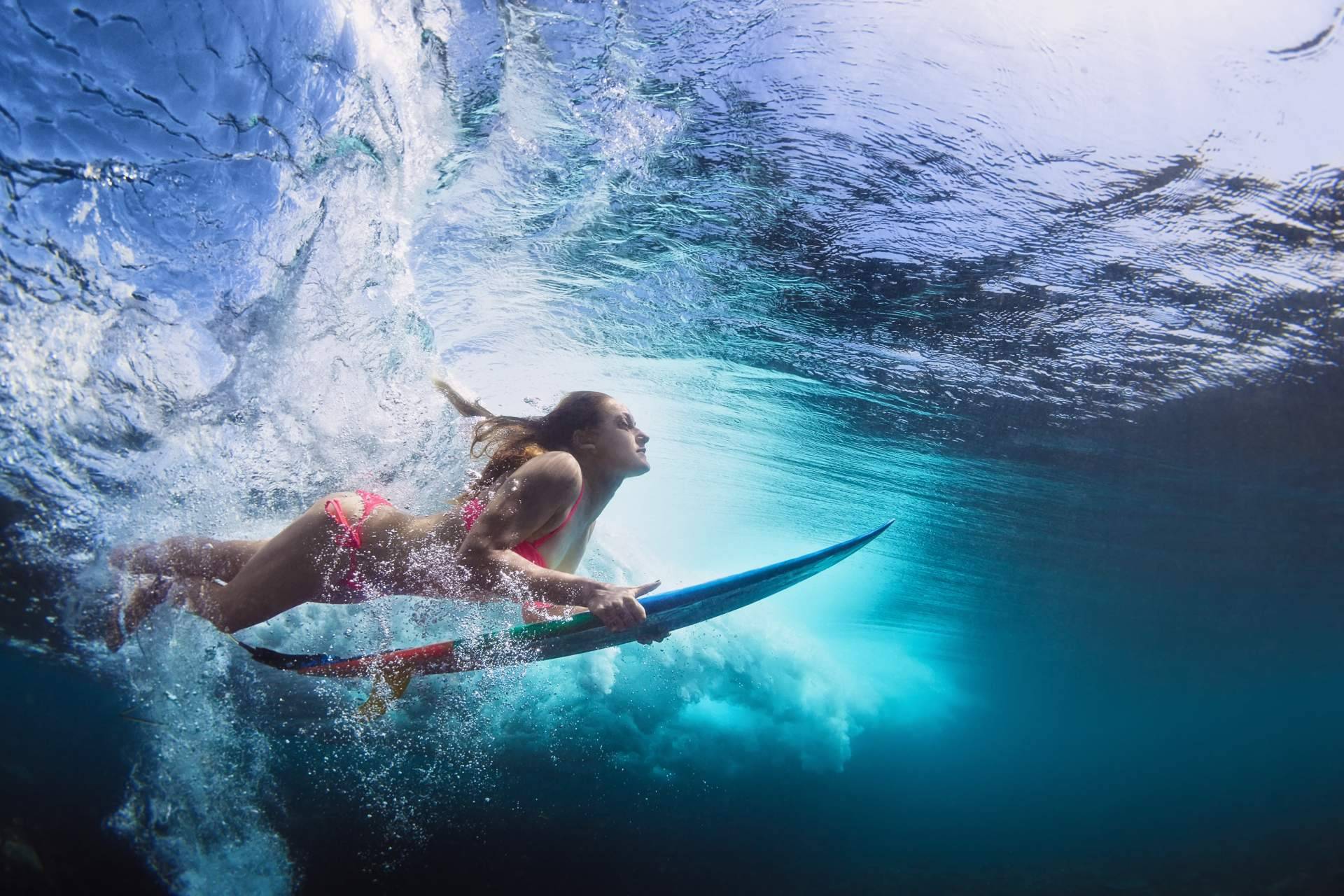 Una buena opción para practicar surf en Santoña, Watsay Surf School & Surf Camp