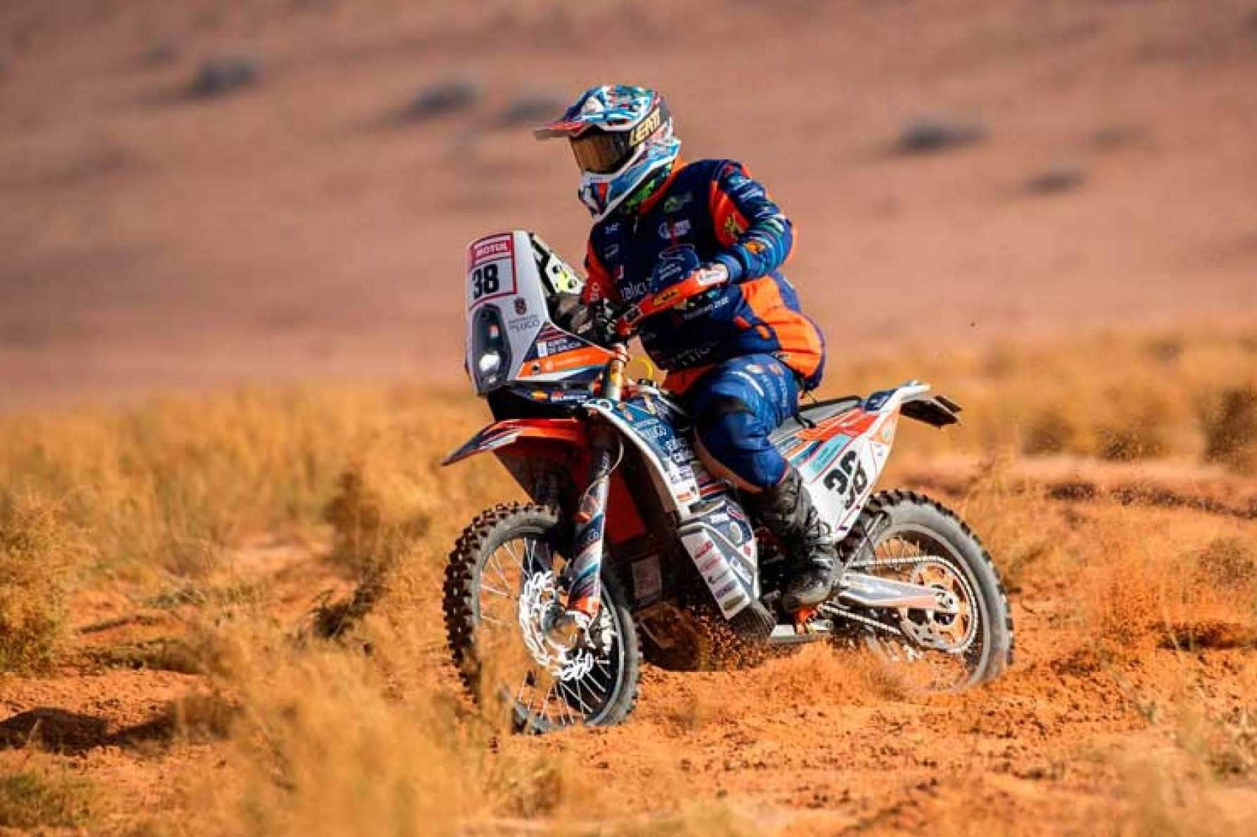 Calidad en la ropa personalizada off road de ADHESIVOSEMBARRADOS