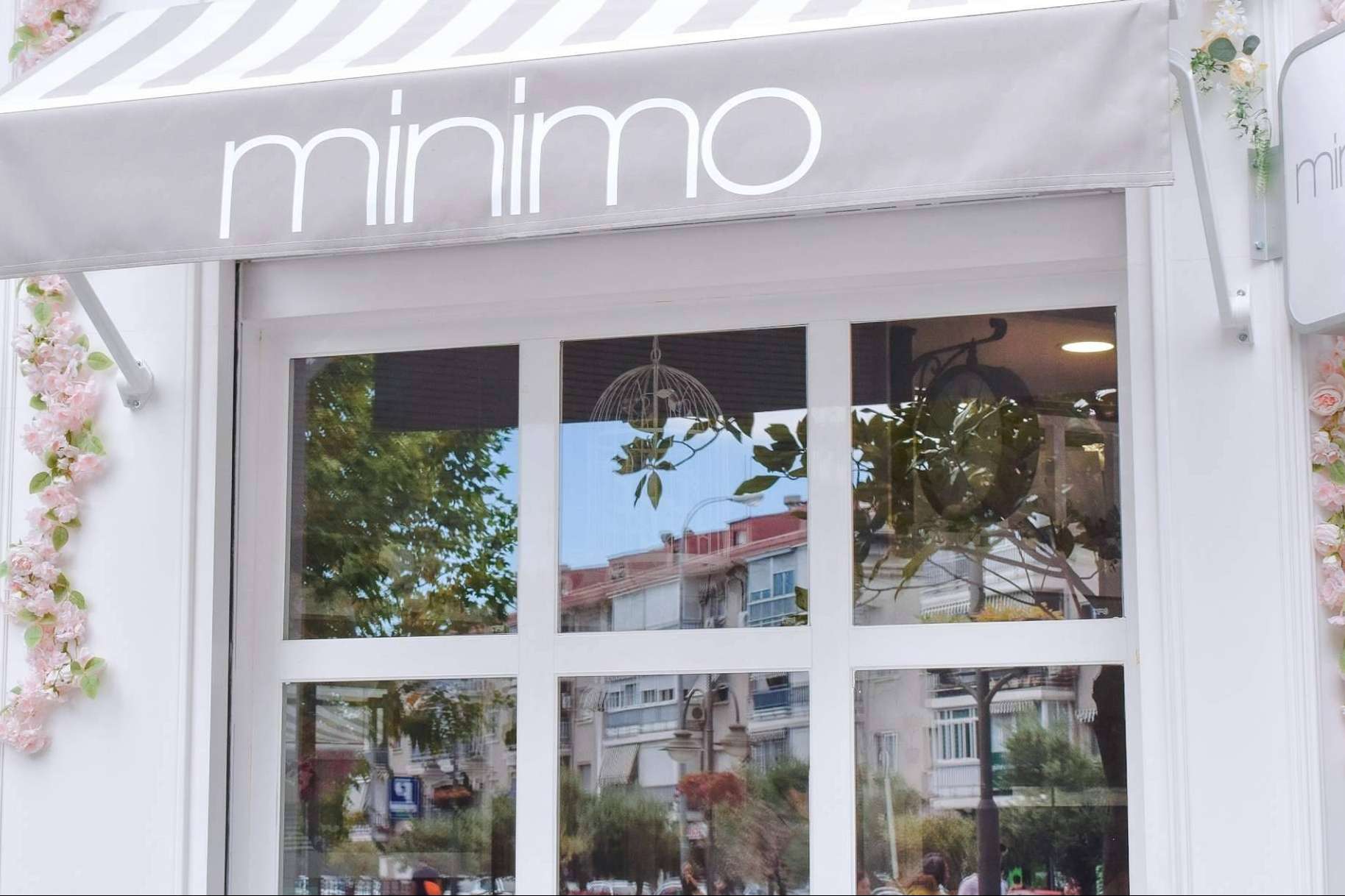 Minimo presenta su primera tienda oficial, Minimo Café Boutique