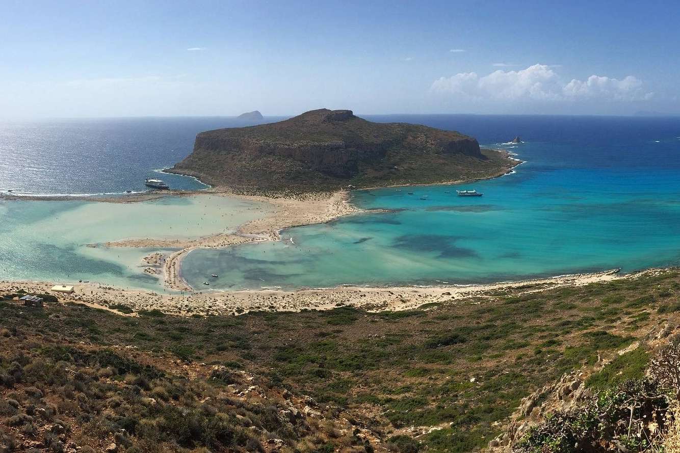Alquilar una villa en la Isla de Creta, la más grande de Grecia, con ISholidays.com