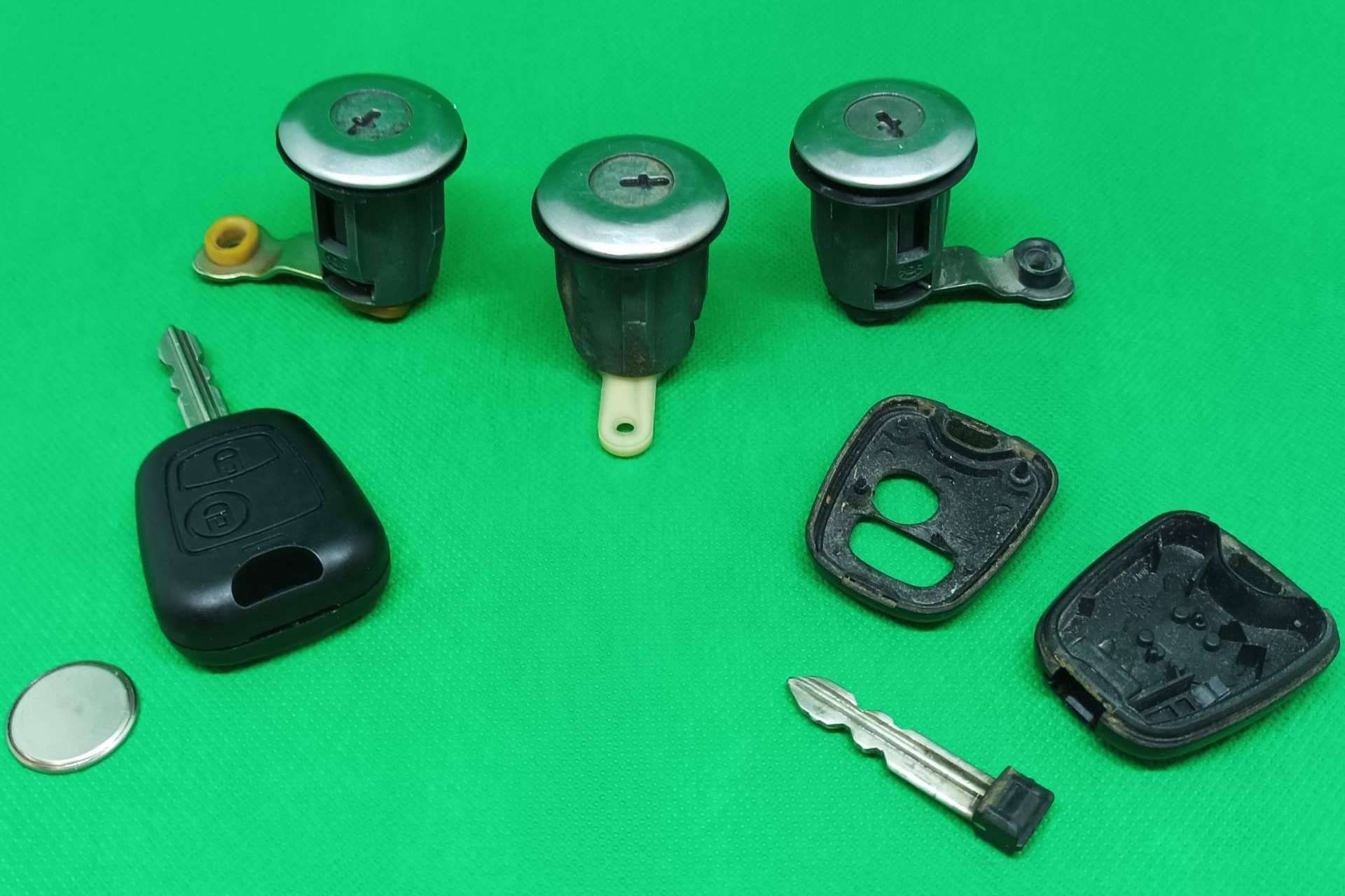 Recambios adaptados de cerrajería para automóviles de la mano de EGINER