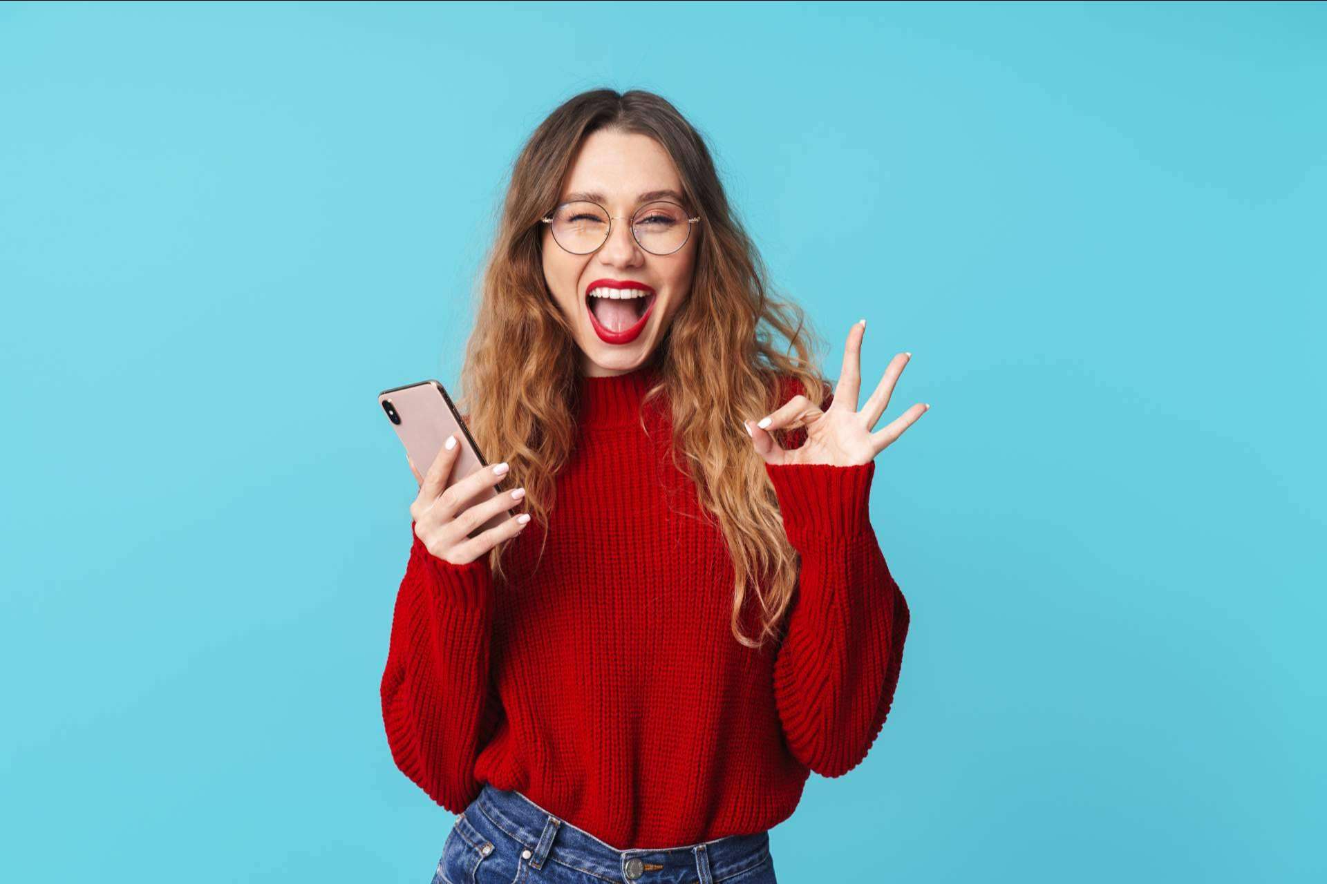 Operador de telefonía VoIP para empresas inteligentes con UbCloud