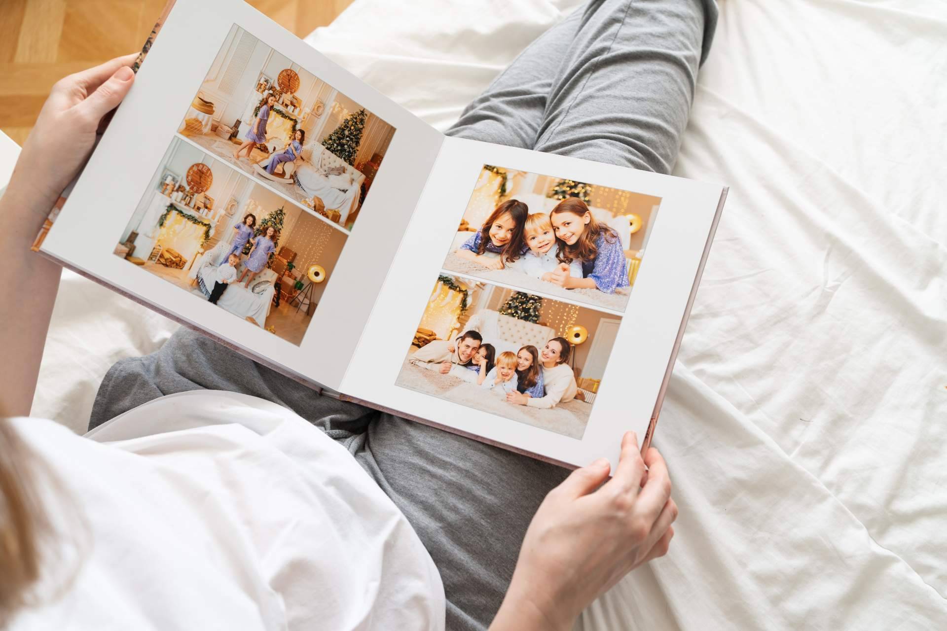 Guardar los primeros recuerdos de un bebé en un álbum con Álbum de Fotos