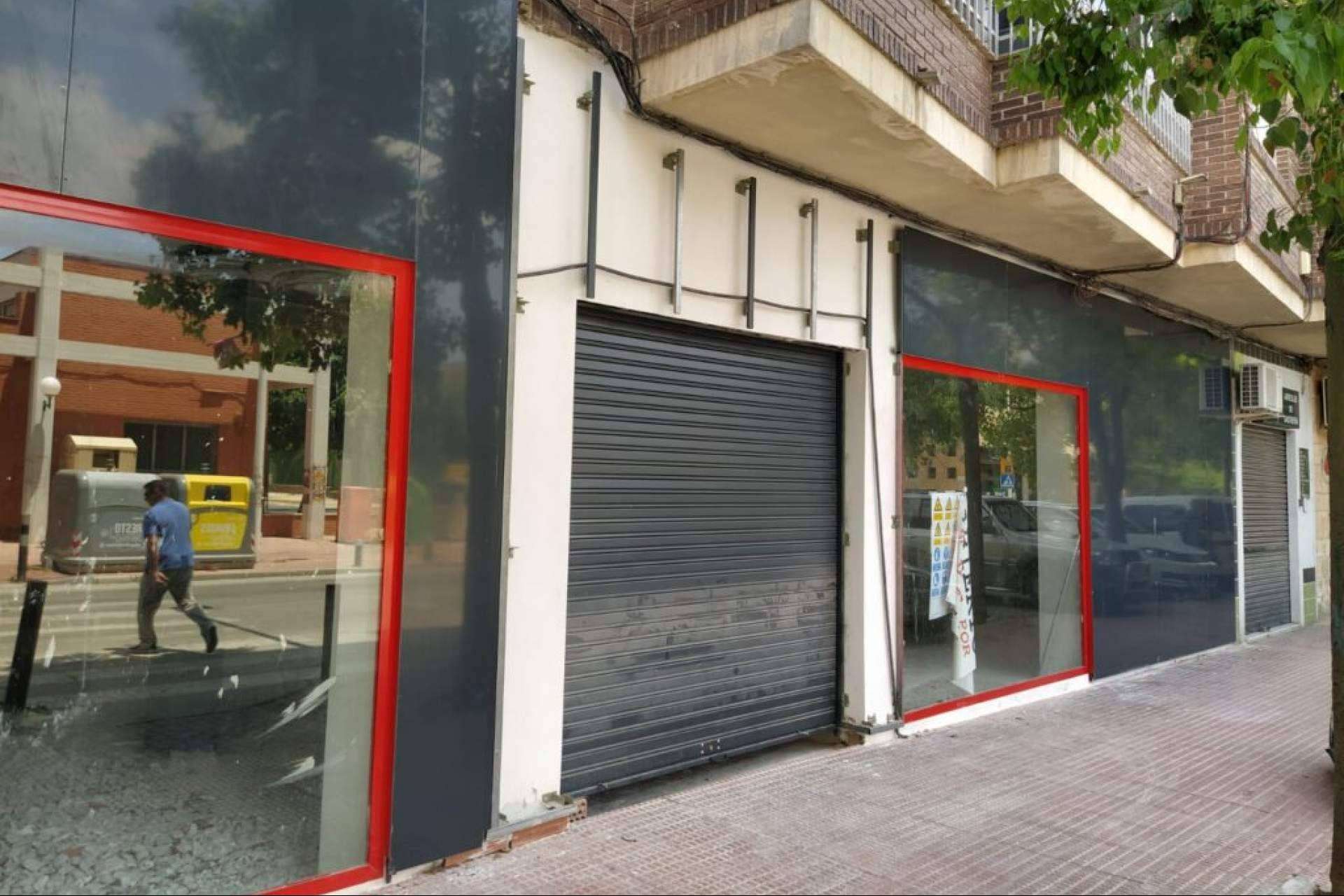 ¿Por qué modernizar la fachada de un local revistiéndola de composite?