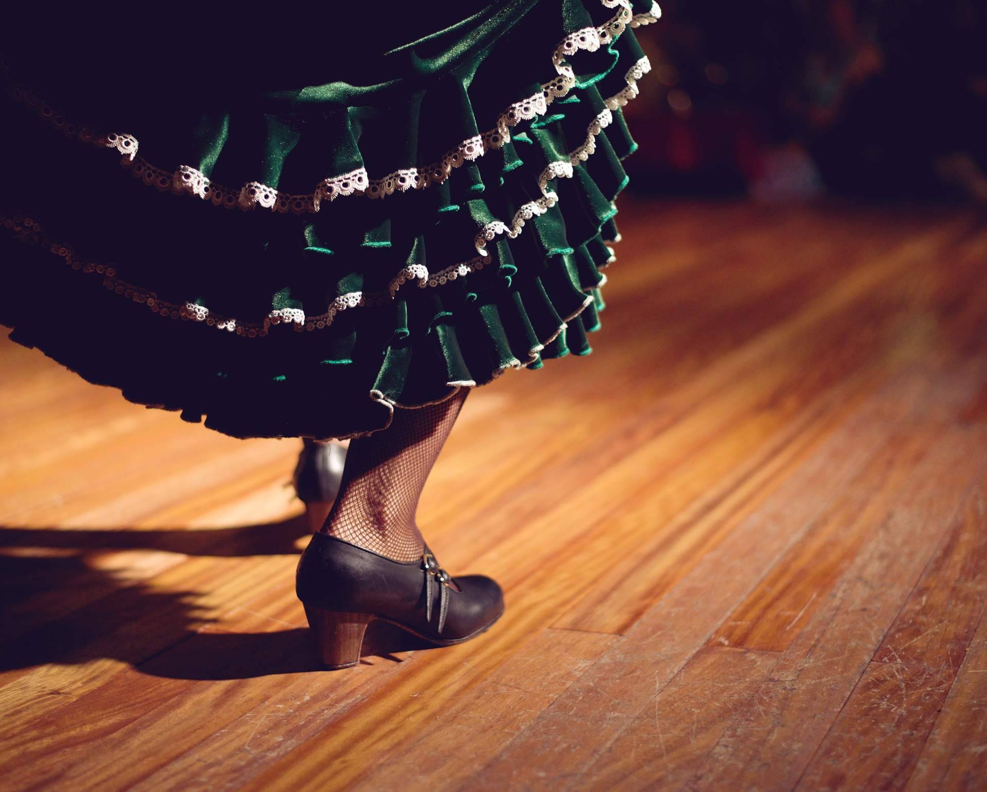 Viva la Feria nombra las 3 cualidades imprescindibles de las faldas flamencas, vuelo, resistencia y tejido antielectricidad estática