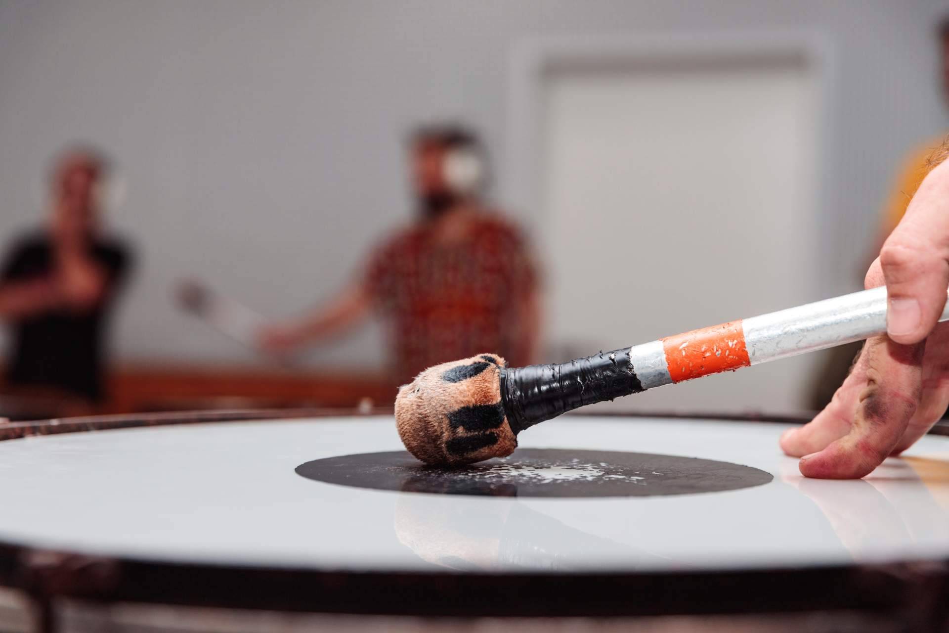 Los accesorios necesarios para los instrumentos de batucada, de la mano de Percuforum