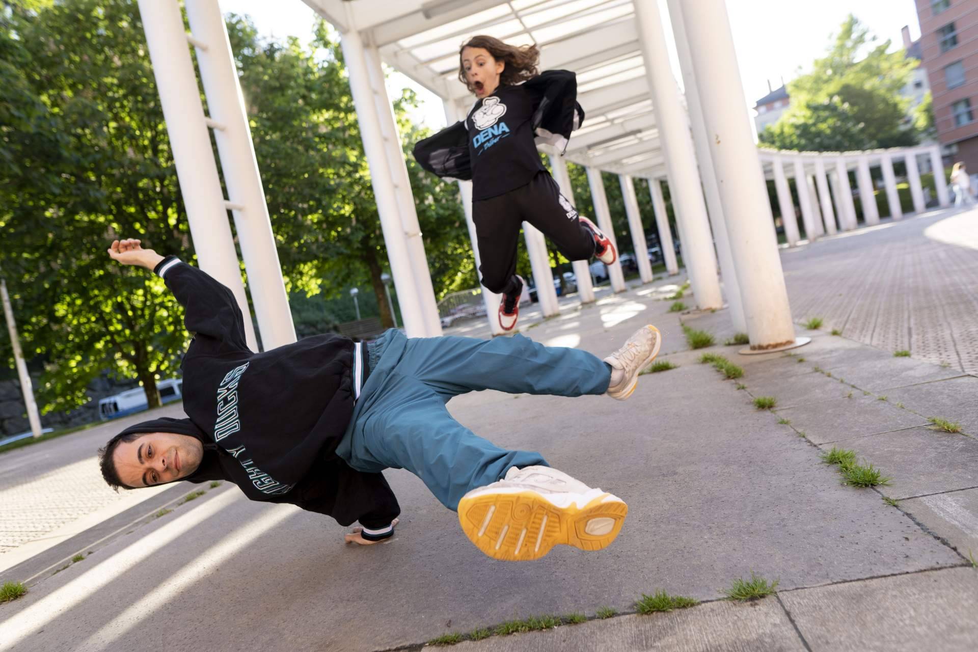 Clases de baile para niños y niñas en DENA BILBAO
