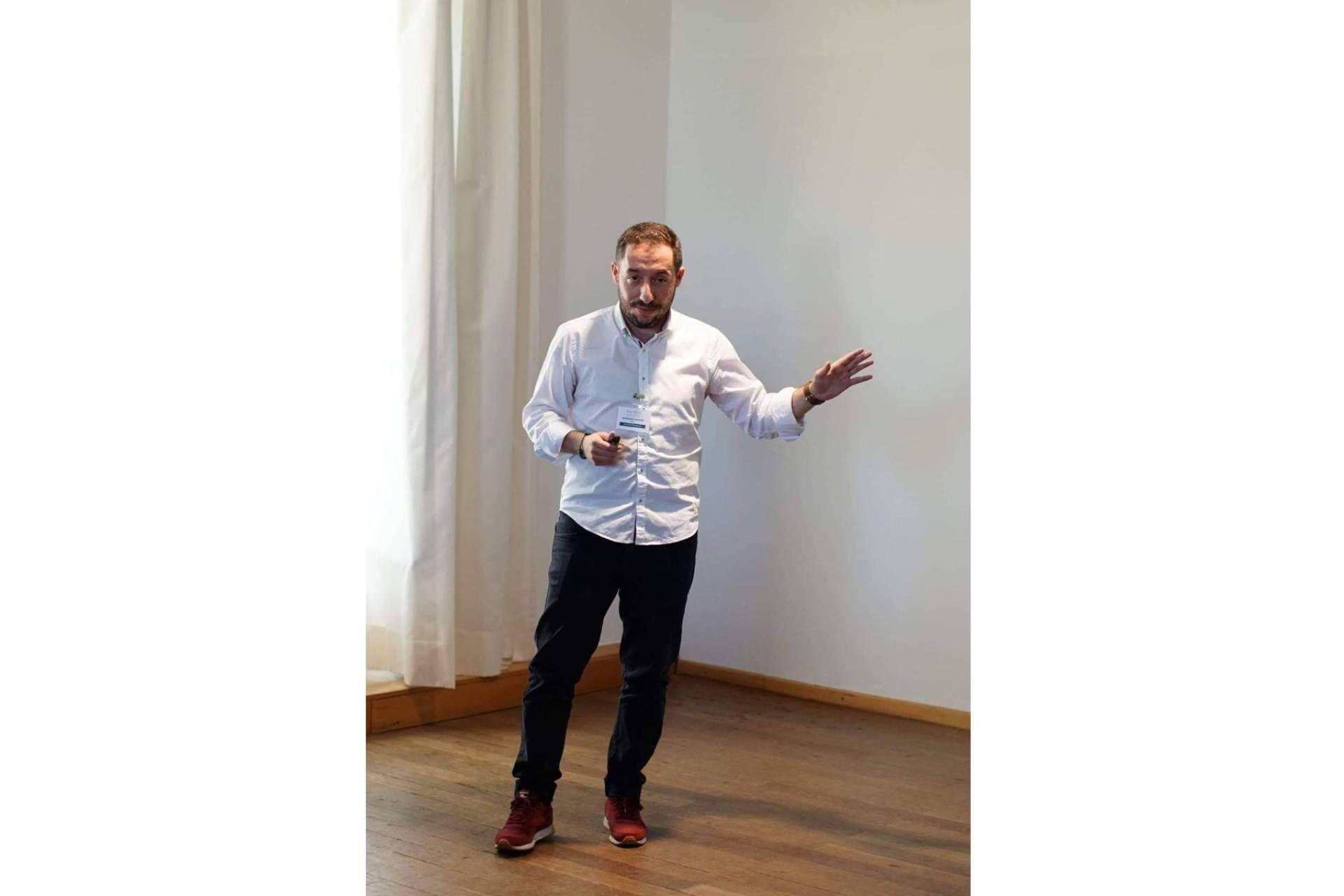 Conseguir un negocio más próspero con el consultor de empresas José David Fernández