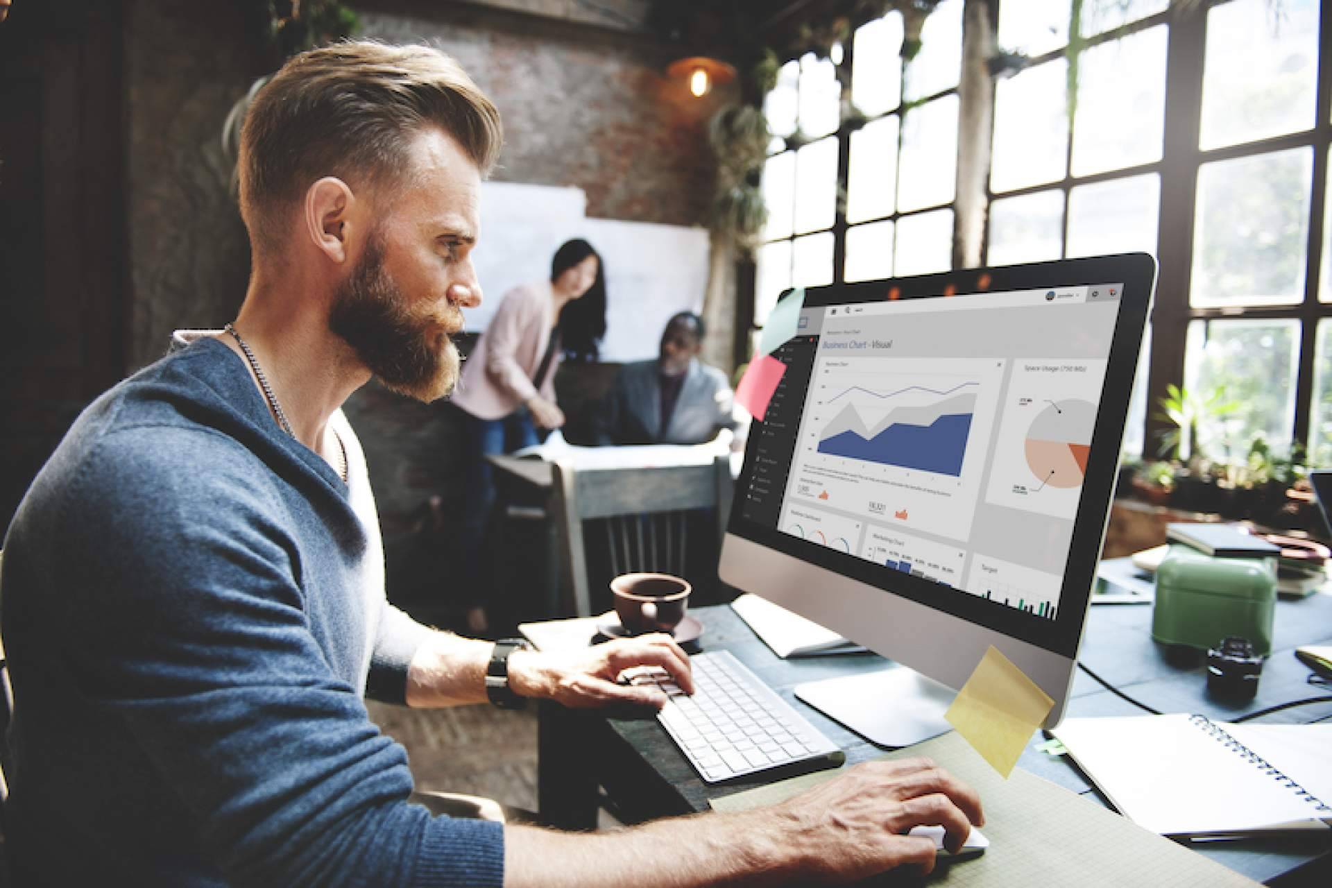 ¿Cuáles son las nuevas oportunidades de formación continuada en la pequeña y mediana empresa?, con B2BEXPERTS