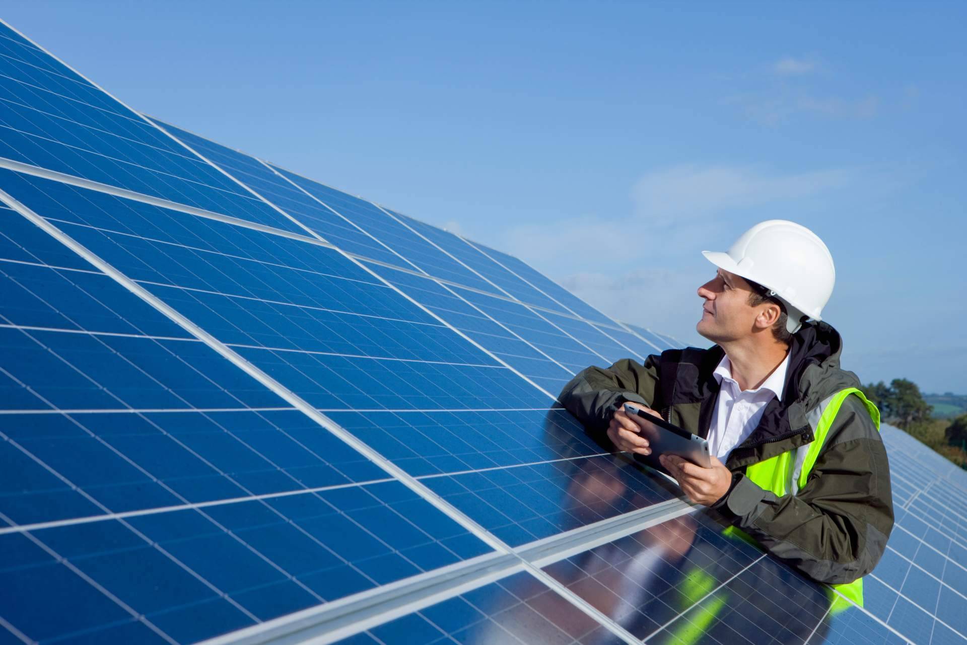Autoconsumo fotovoltaico de la mano del servicio integral de Zerinthia Battery