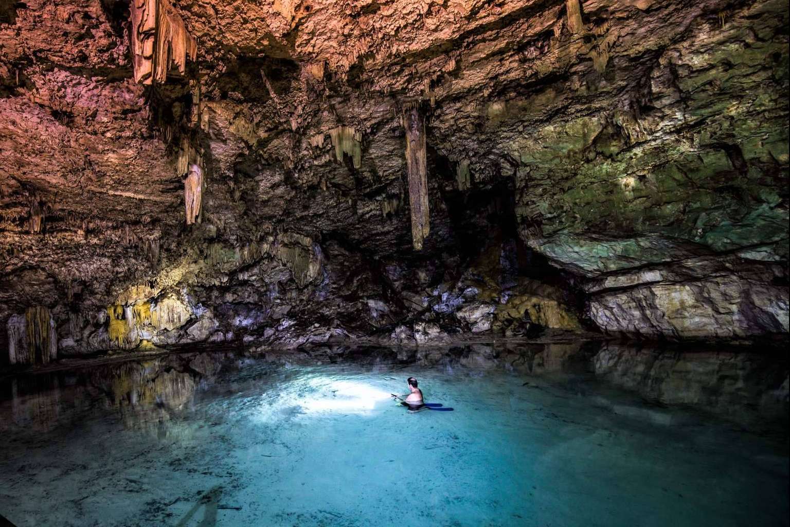 La propuesta de Tierras Mayas para descubrir en 13 días el mundo maya selvático, la Expedición Yucatán