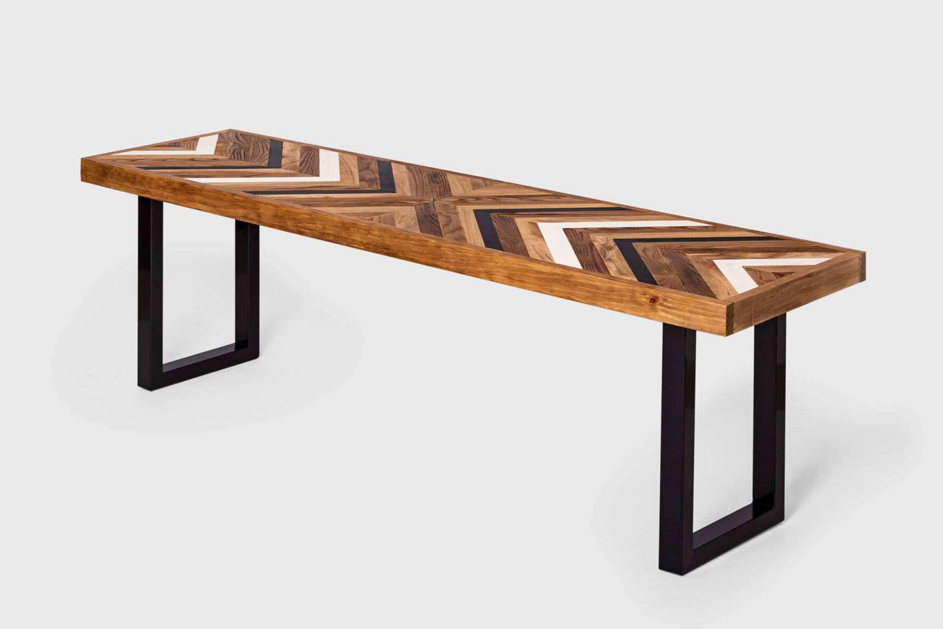 TrueWood dispone de muebles de madera y otros productos de decoración con materiales 100 % naturales y hechos a mano