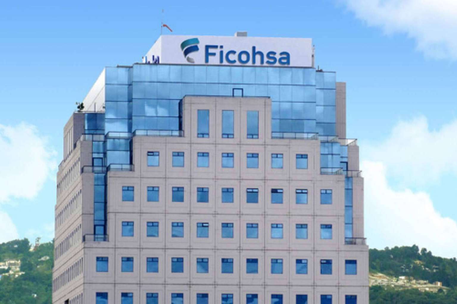 El líder en activos, Banco Ficohsa, brinda confianza y seguridad al ahorrante