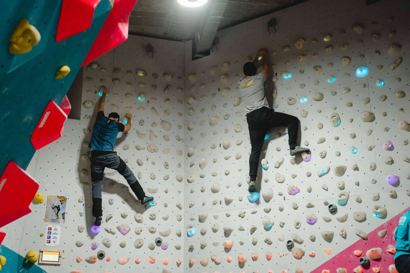 Sacarle brillo a un rocódromo con Shiny Wall