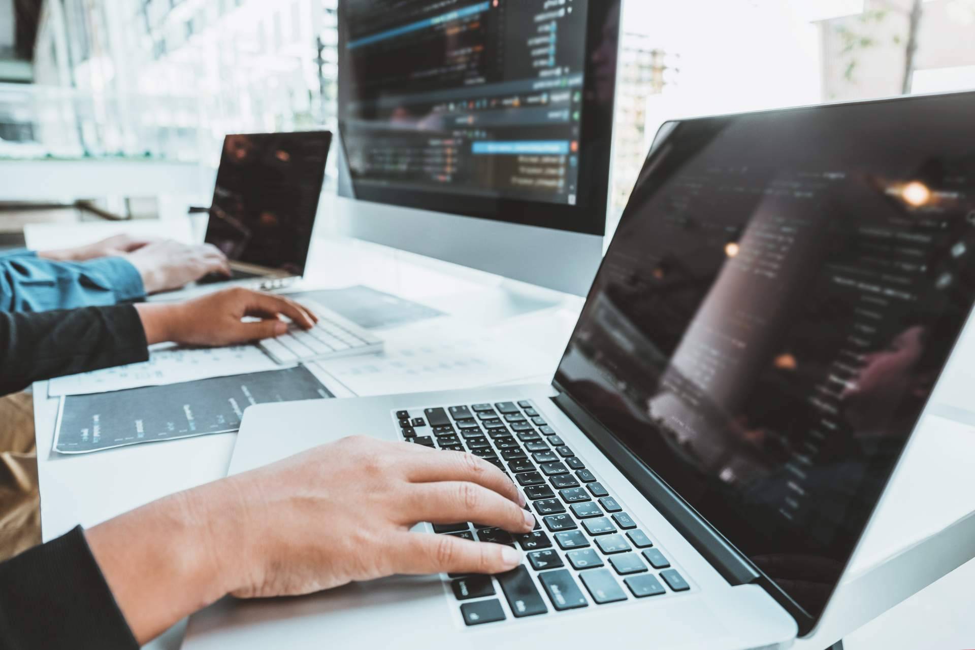 Implementar la informática sostenible para empresas, con Ordenador Outlet