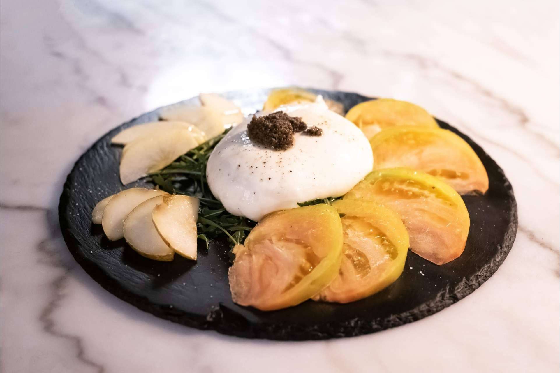 Una recomendación top de la guía gastronómica IMPULS con la que dejarse sorprender en Alicante, el restaurante italiano Casanova