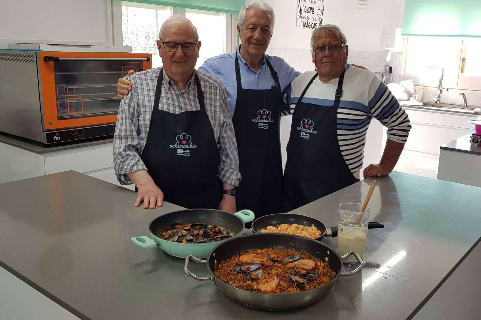 Ochimanikia, una escuela de cocina tradicional en Barcelona para formar a niños y adultos