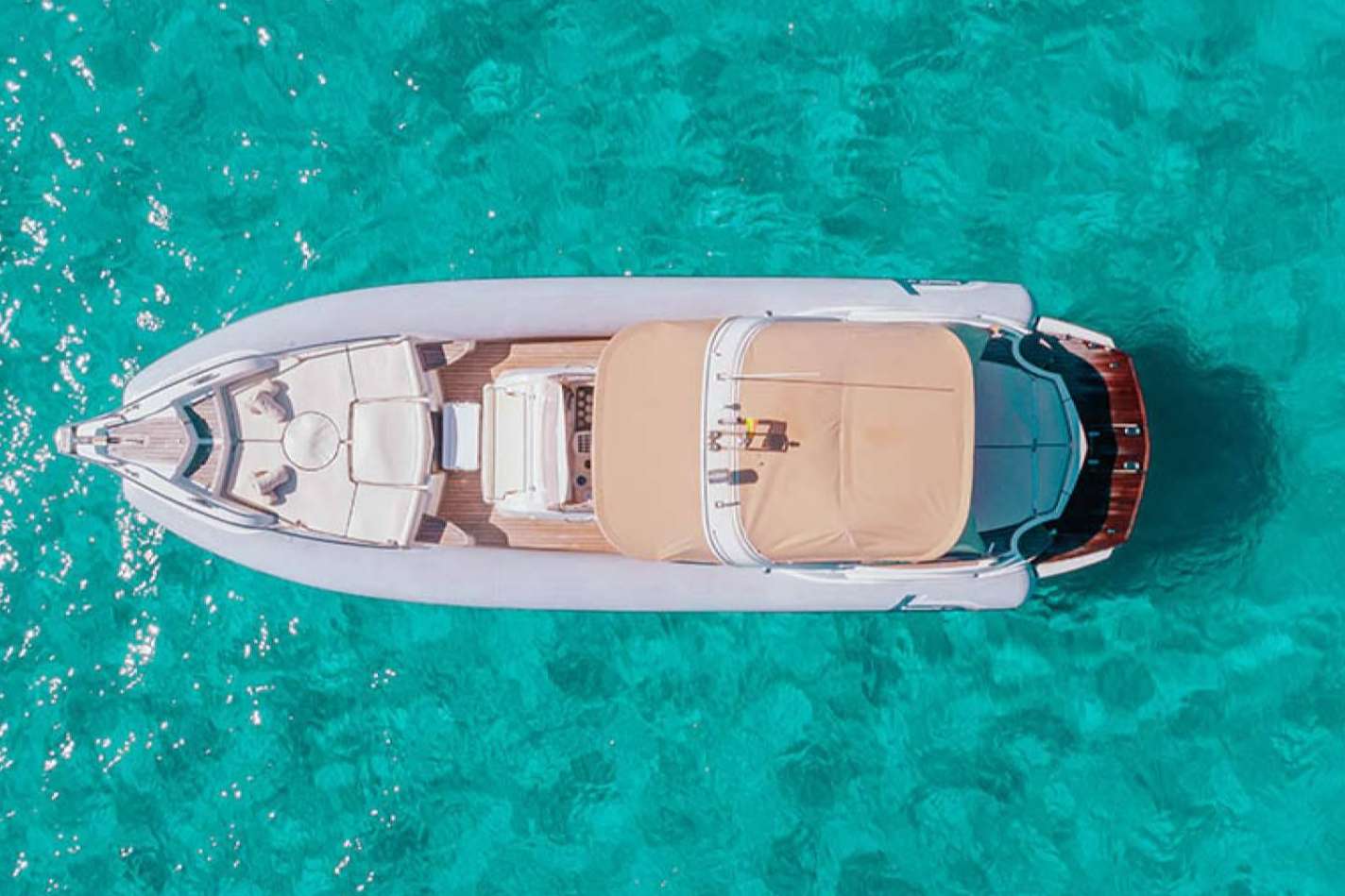Un día en barco en Ibiza, más de 30 años de trayectoria, Navega por Ibiza