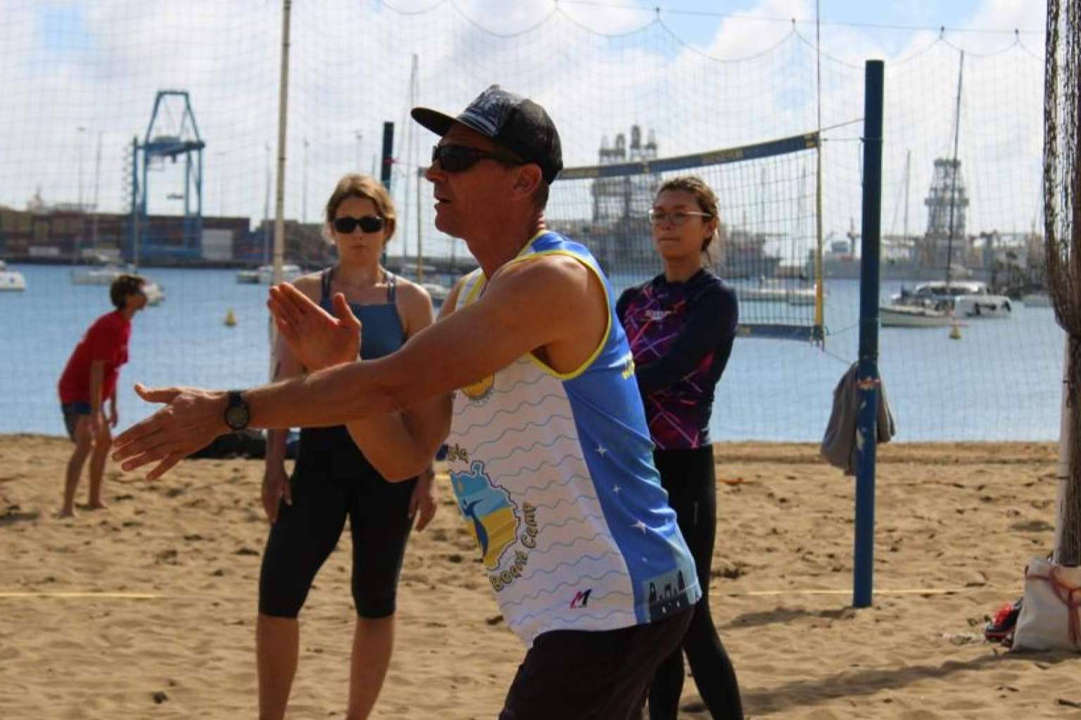 Club Voley Playa Net7 proporciona una amplia variedad de actividades y servicios con el fin de fomentar la práctica del vóley