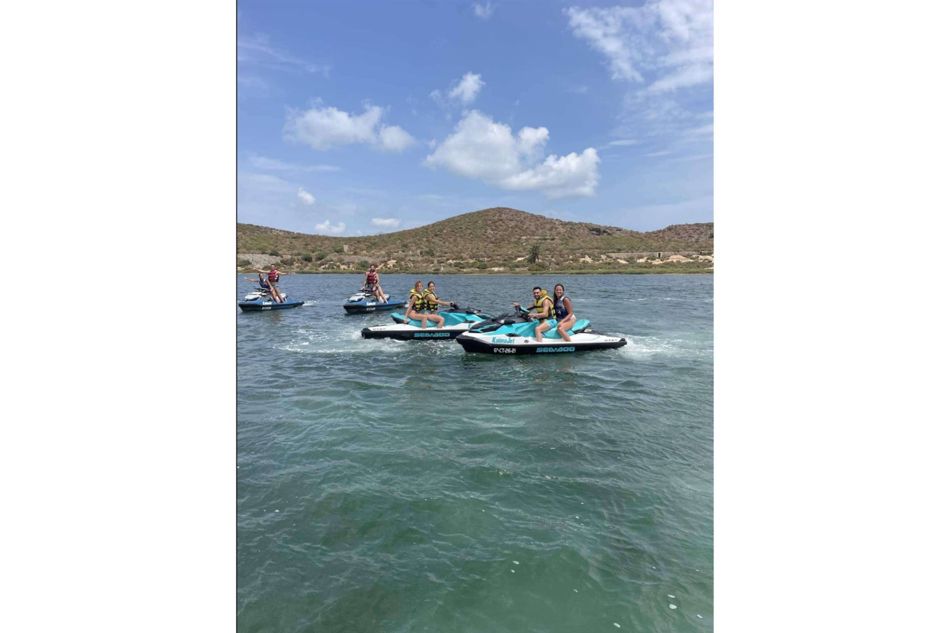 Los tours y experiencias con el alquiler de motos de agua en Murcia que ofrece Kalima Charter