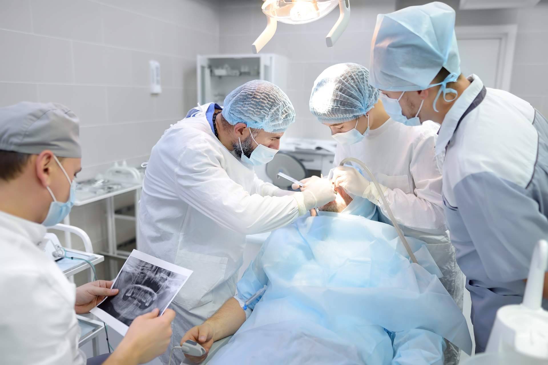 La clínica dental en Albacete con un servicio totalmente profesional y personalizado, Clínica Dental Agudo Rosa