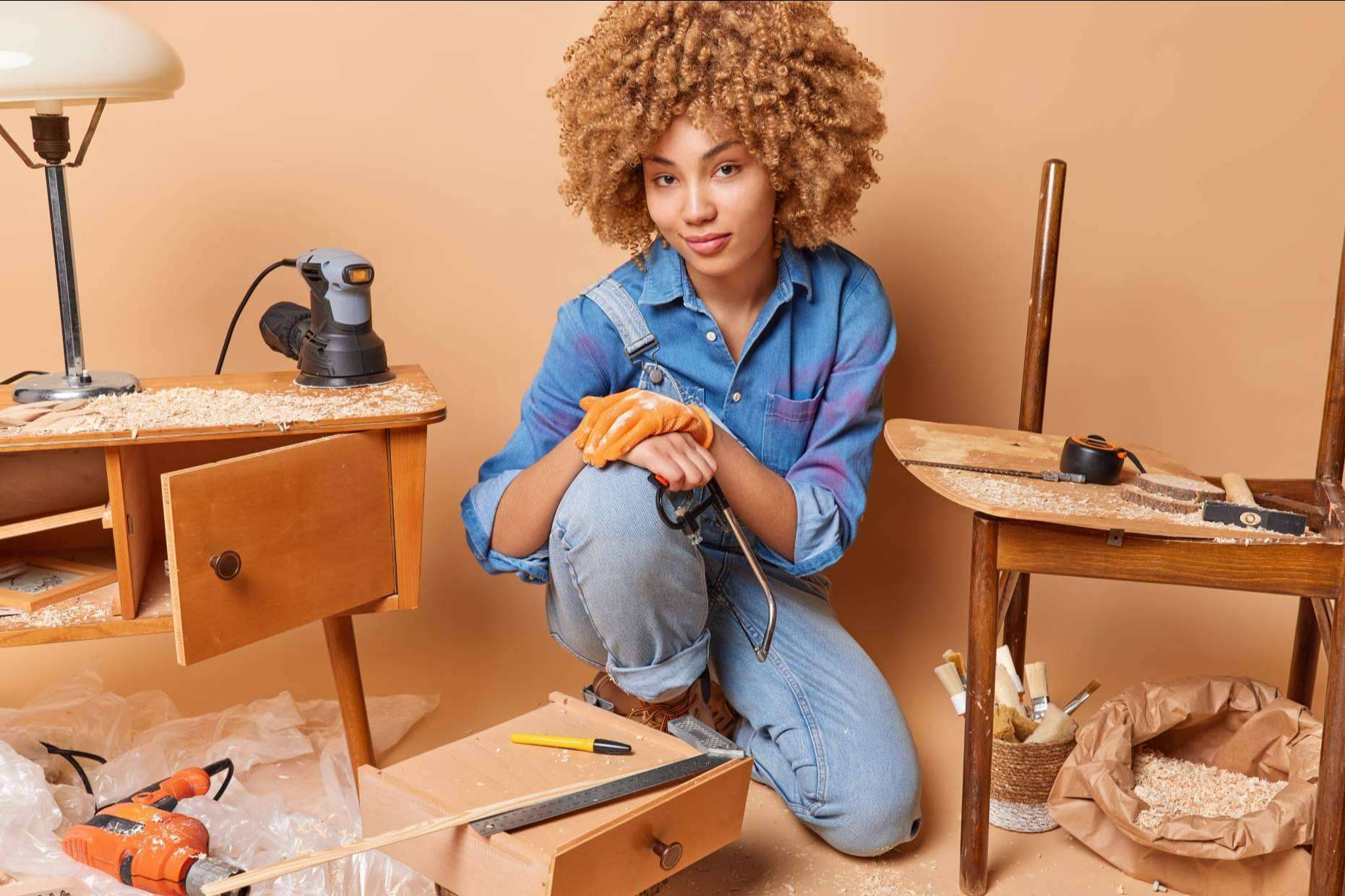 La demanda de profesionales en restauración de muebles de la mano de Gesenco Formación