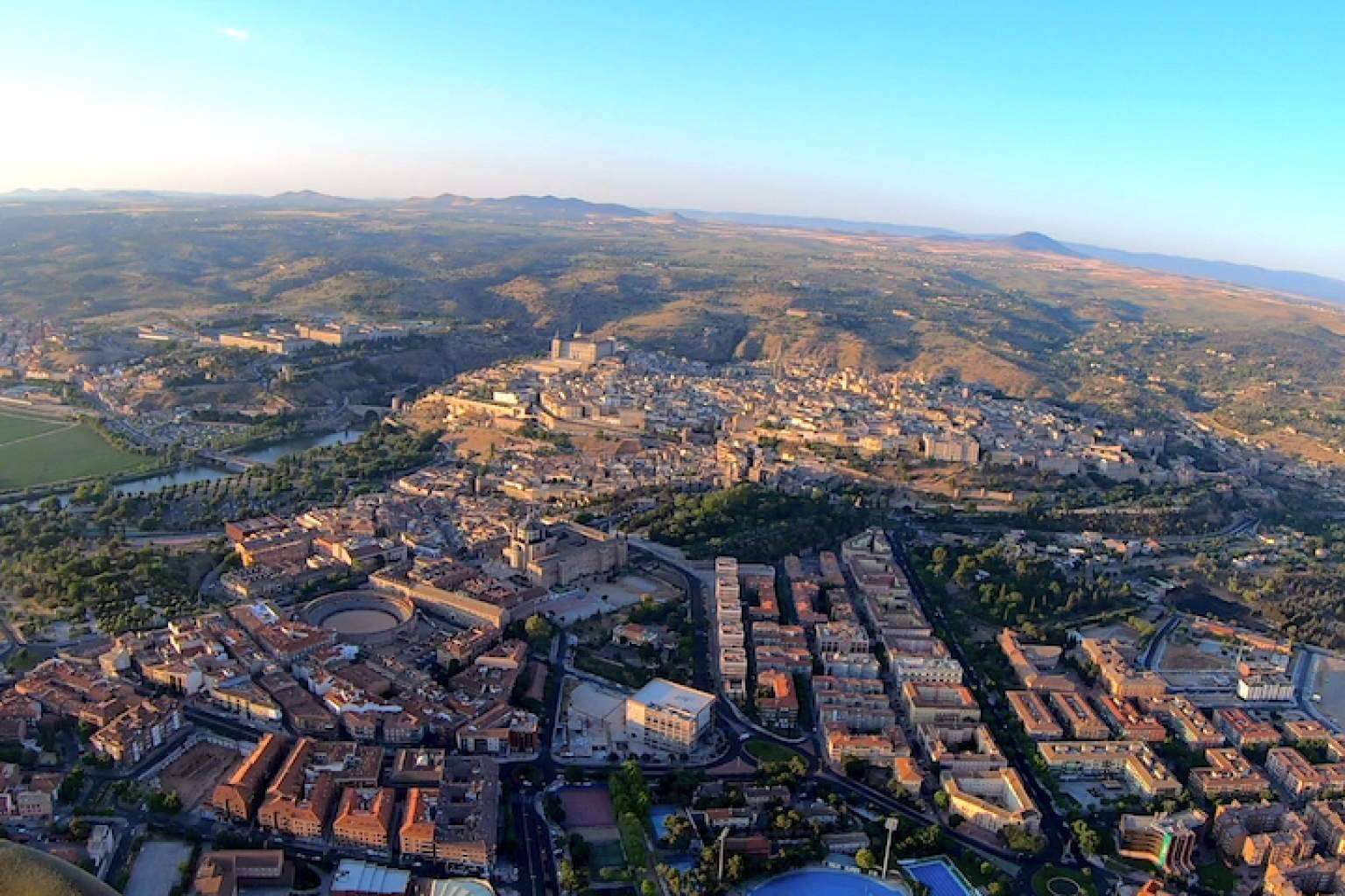 Reservar un paseo en globo sobre Toledo con EoloFLY