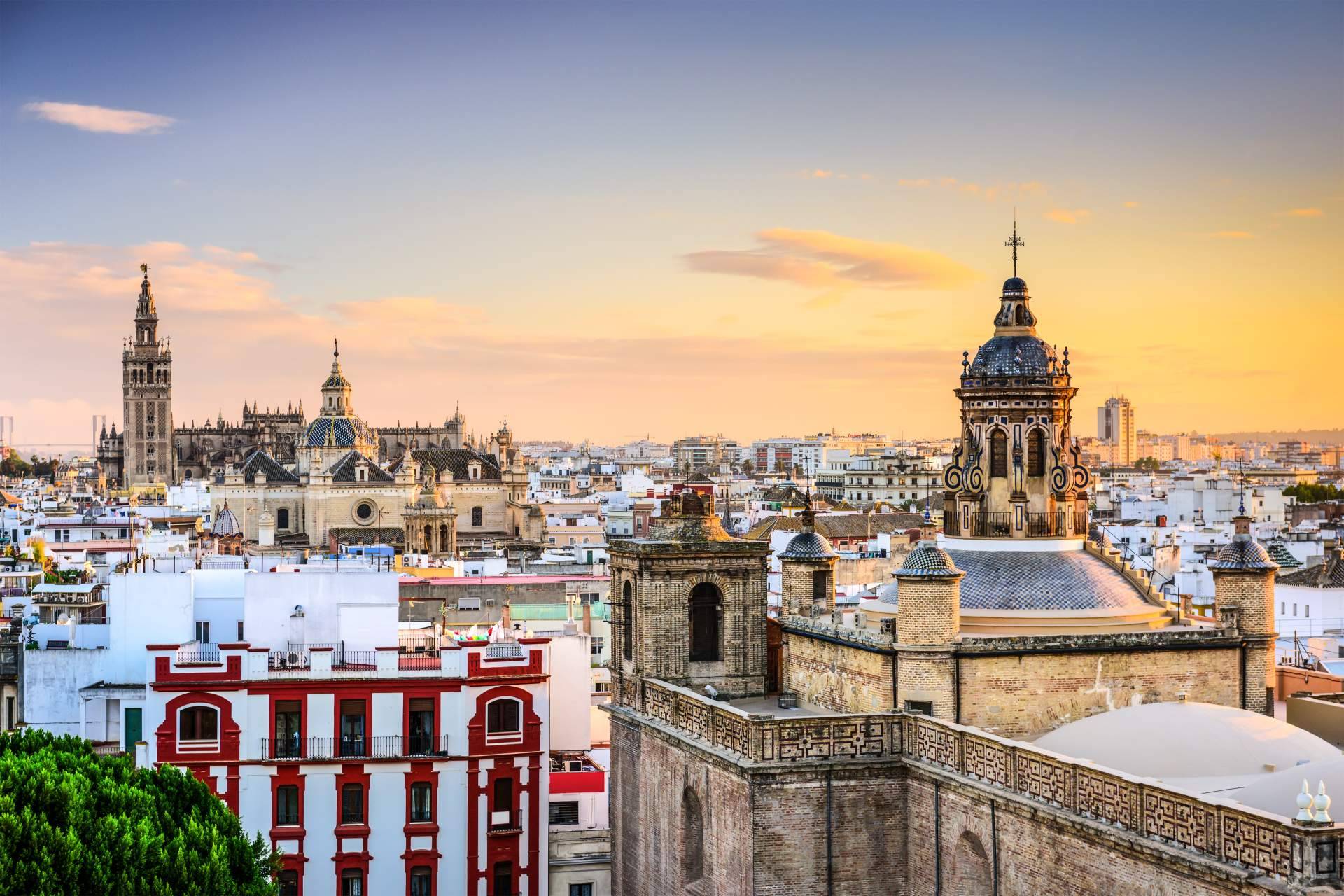 Soof se ocupa de impulsar la transición energética mediante comunidades energéticas y paneles solares