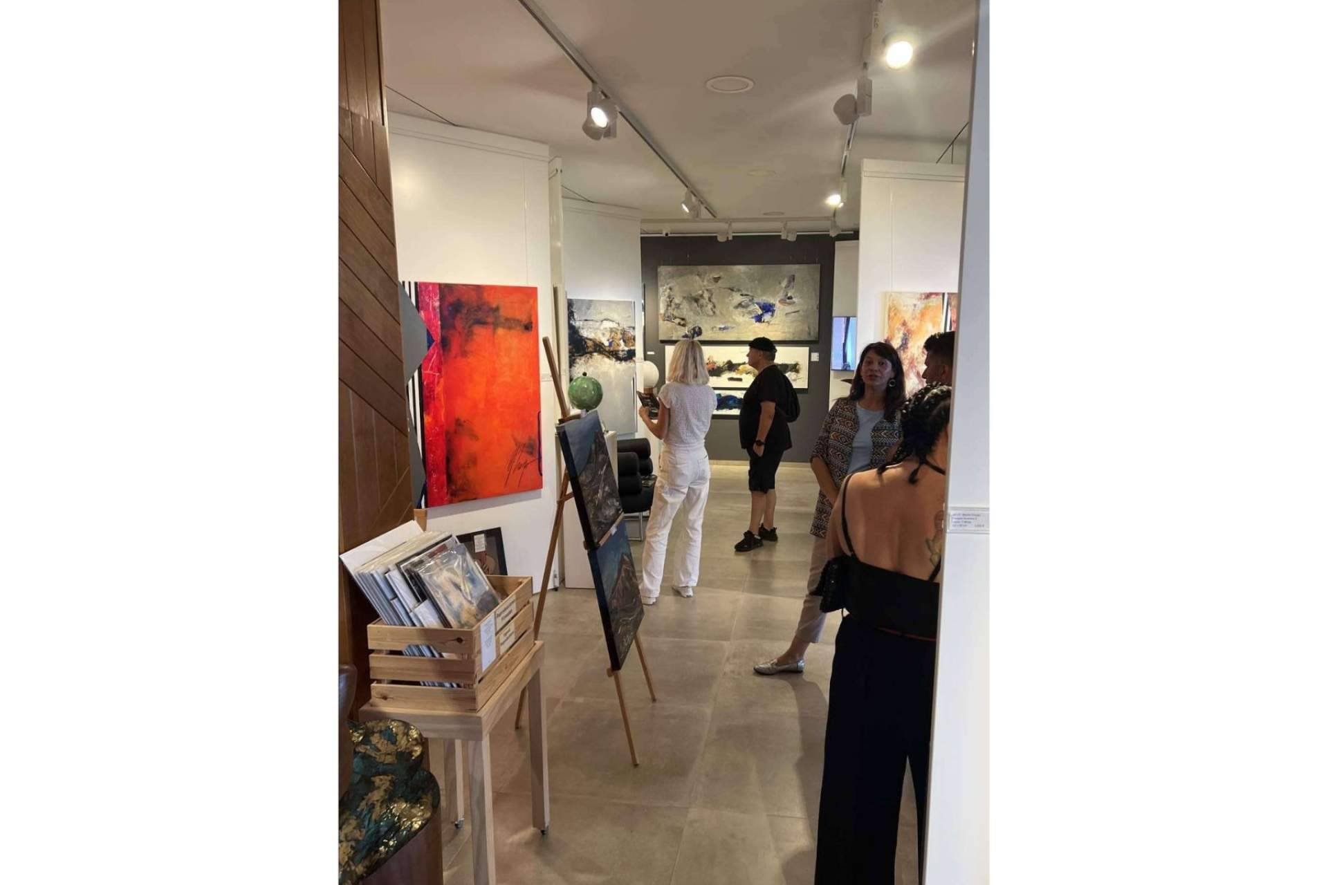 Art Space by Ladrón de Guevara, arte en femenino, el nuevo y atractivo proyecto de arte en Lanzarote