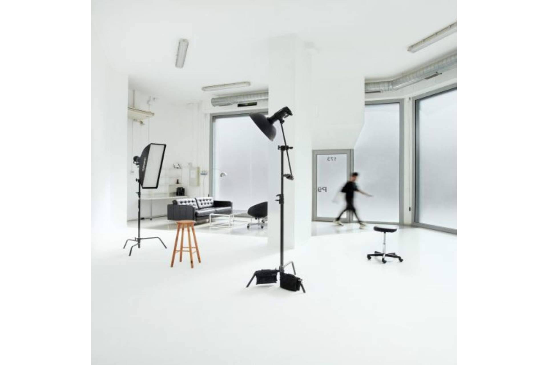 Studio P9 pone a disposición el alquiler de un estudio creativo en Barcelona