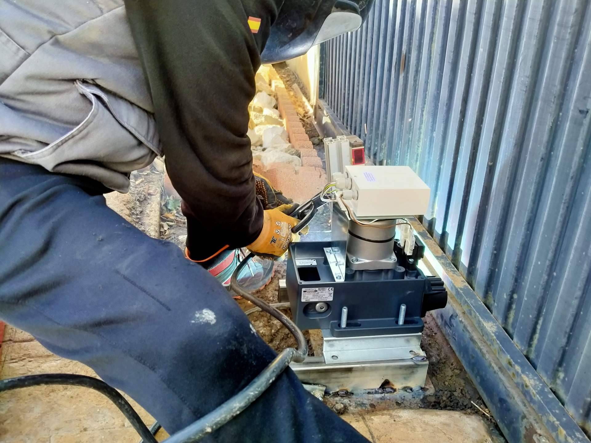 GS Cerrajeros™, más de 3 décadas de experiencia y calidad en San Juan de Alicante, Muchamiel, Bonalba y Muchavista