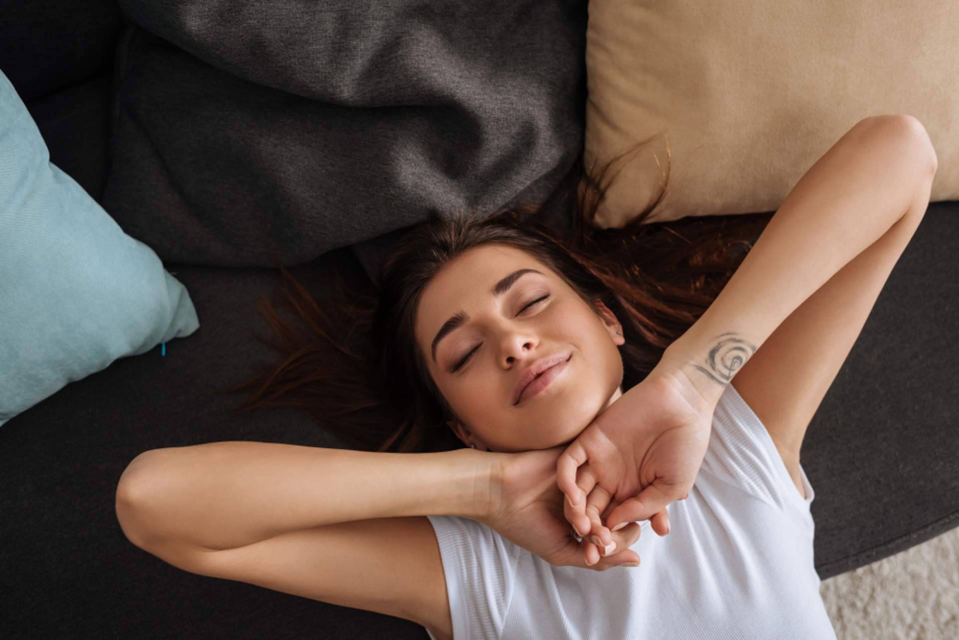 DeROSE Meditation Barcelona presenta su nuevo curso de Mindfulness y Meditación para Principiantes