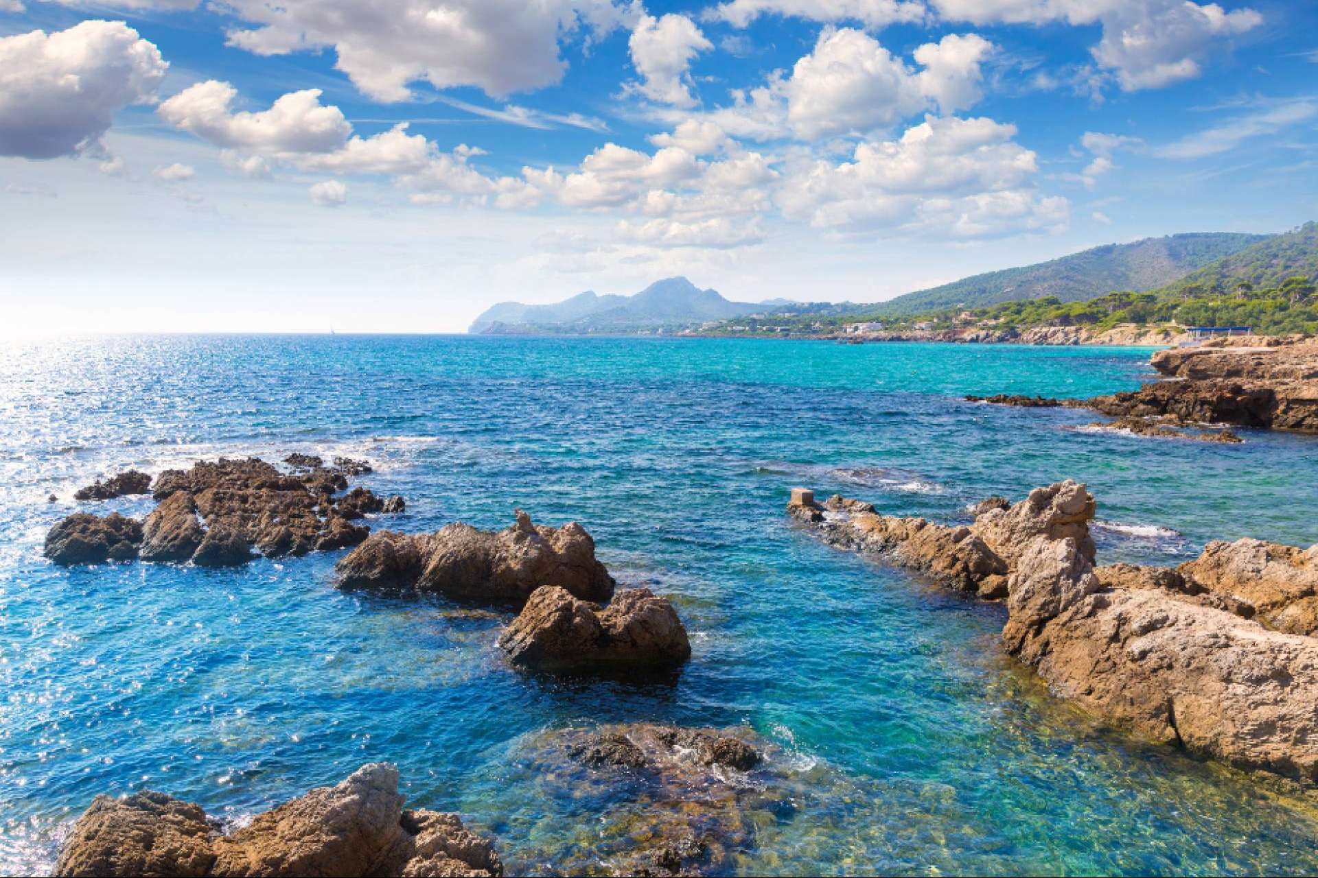 Descubrir Cala Ratjada; una experiencia vacacional sin igual, por Apartamentos Ponent