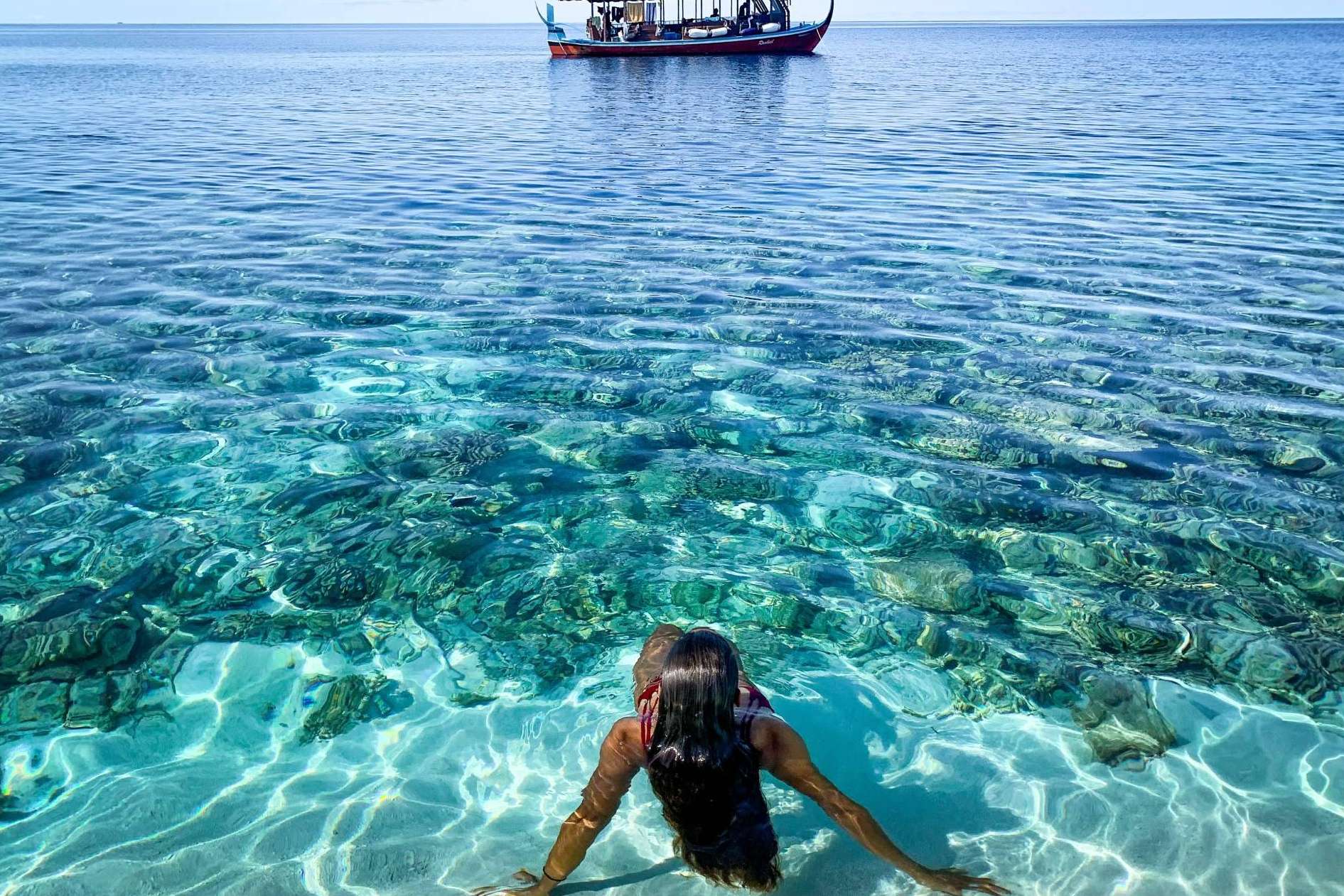 Drop Dive Maldives pone a disposición la posibilidad de disfrutar de la isla de buceo Rasdhoo