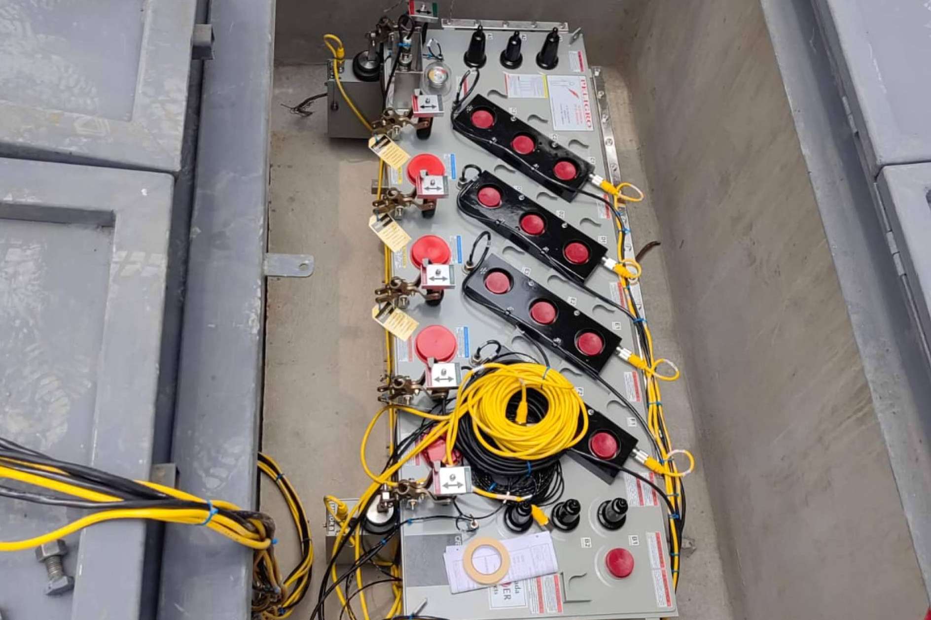 Conocer las ventajas profesionales de los seccionadores sumergibles de G&W Ekectric disponibles en iTepeyac