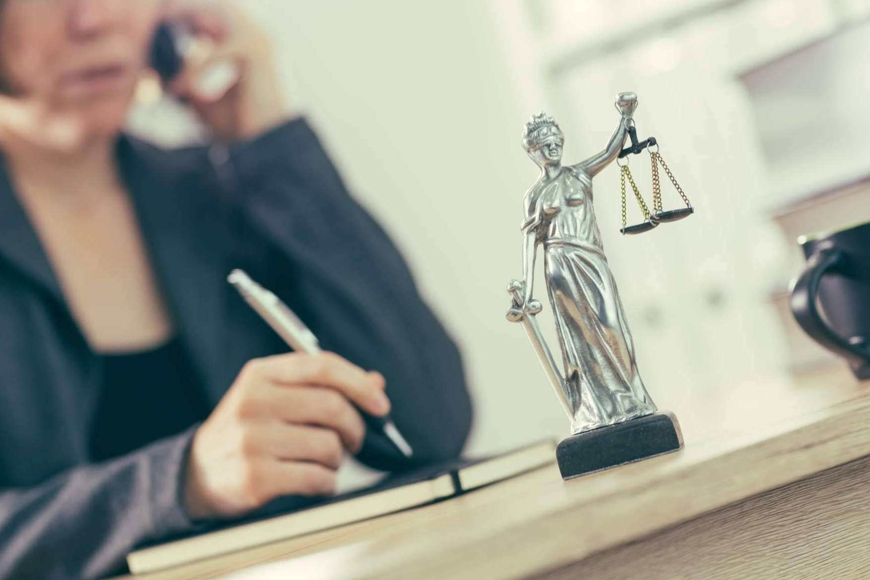 CTX Detectives Privados pone a disposición un servicio de detectives para abogados