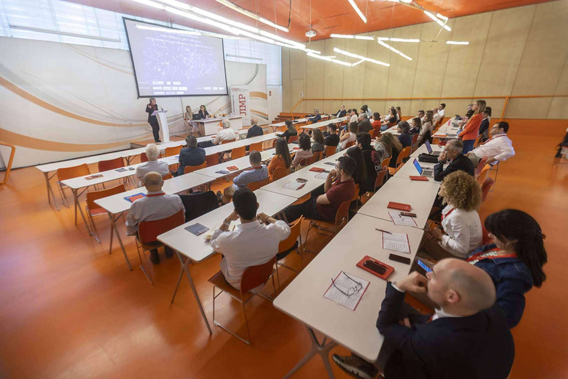 El papel fundamental de las reuniones corporativas en el éxito comercial de las empresas