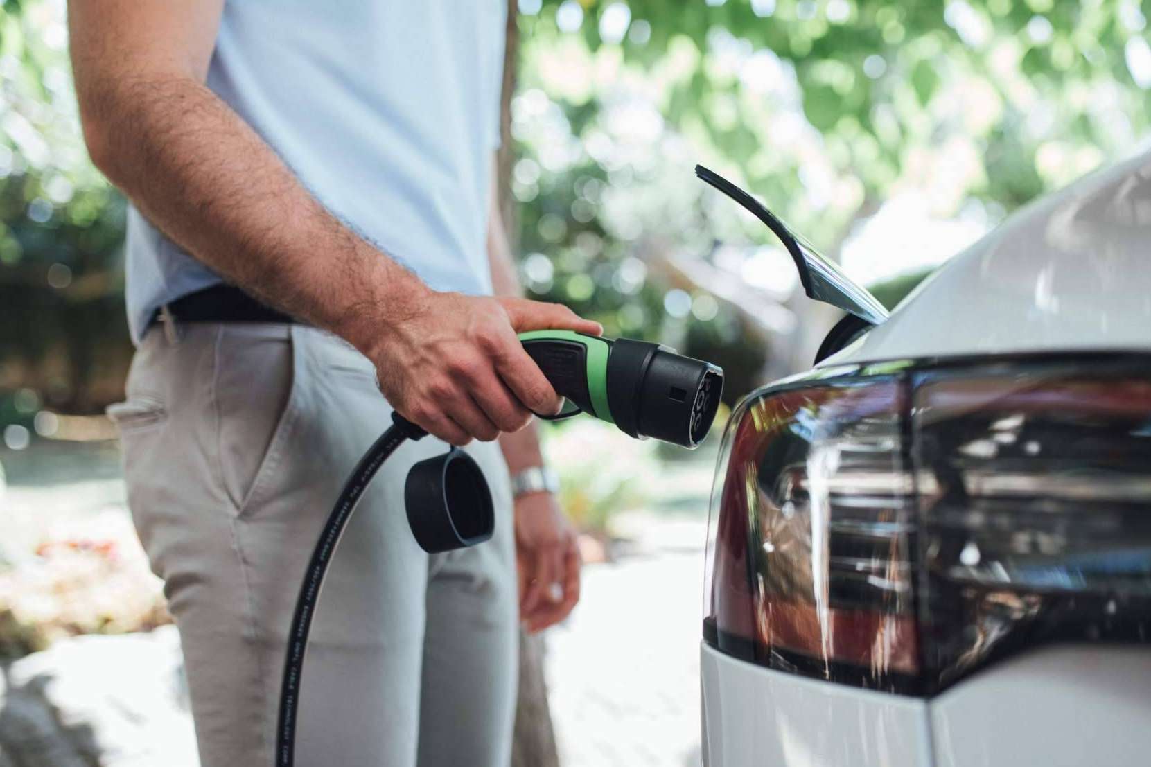 Ecotech pone a disposición ICON SOLO, un cargador para vehículo eléctrico diseñado y fabricado íntegramente en España