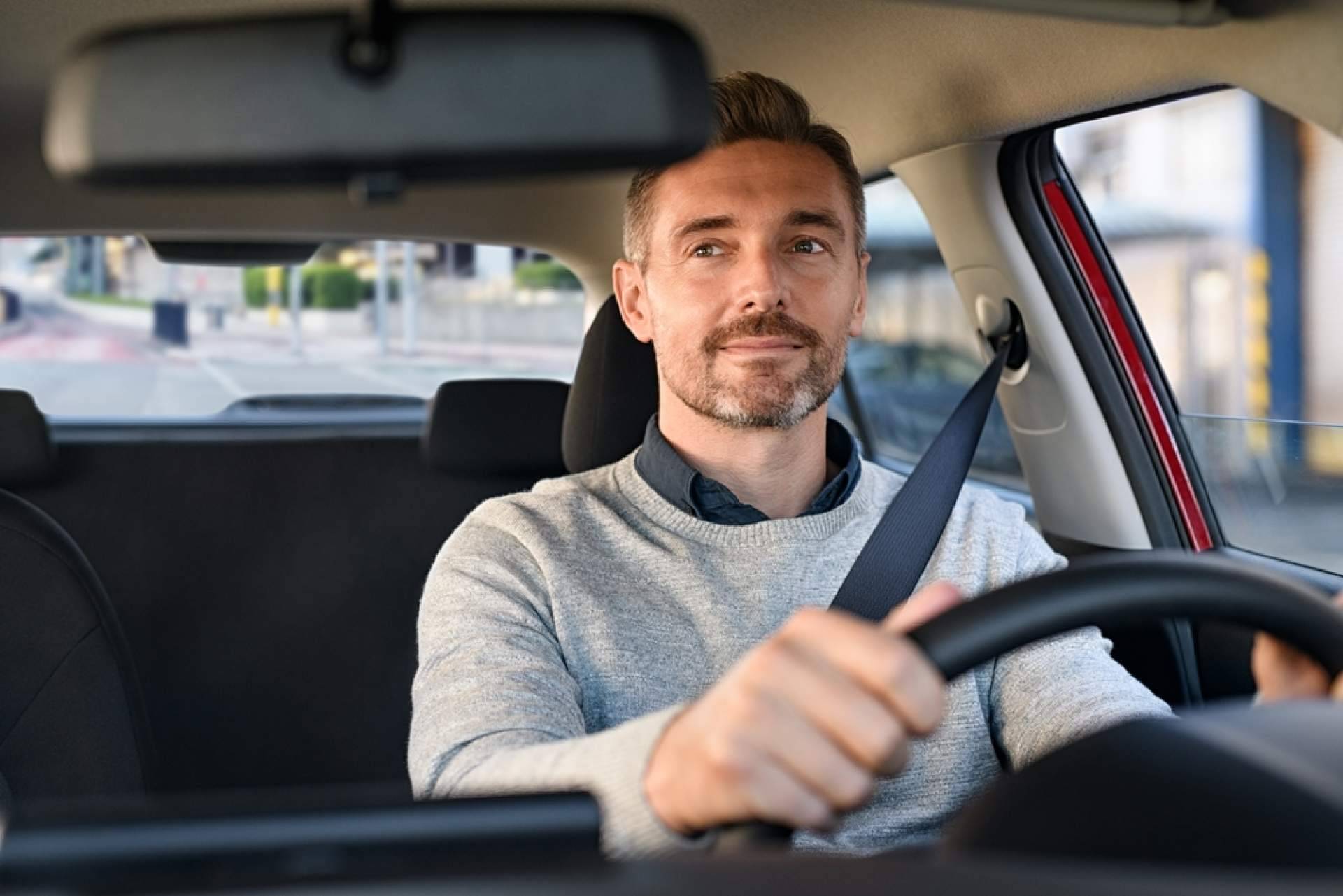 ¿Qué modelos de coches italianos se pueden conseguir a través del servicio de renting Abarth de Vamos?