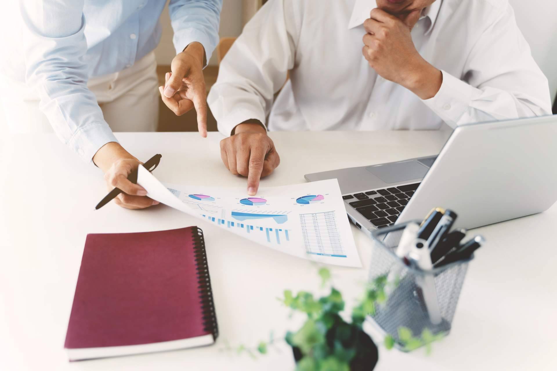 Ceesa potencia el desarrollo de pymes y autónomos con su servicio de asesoría laboral en Getxo