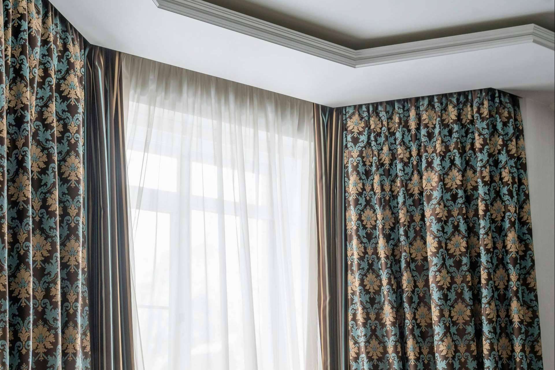 Confección de cortinas a medida en Madrid con Decotex Siglo XXI