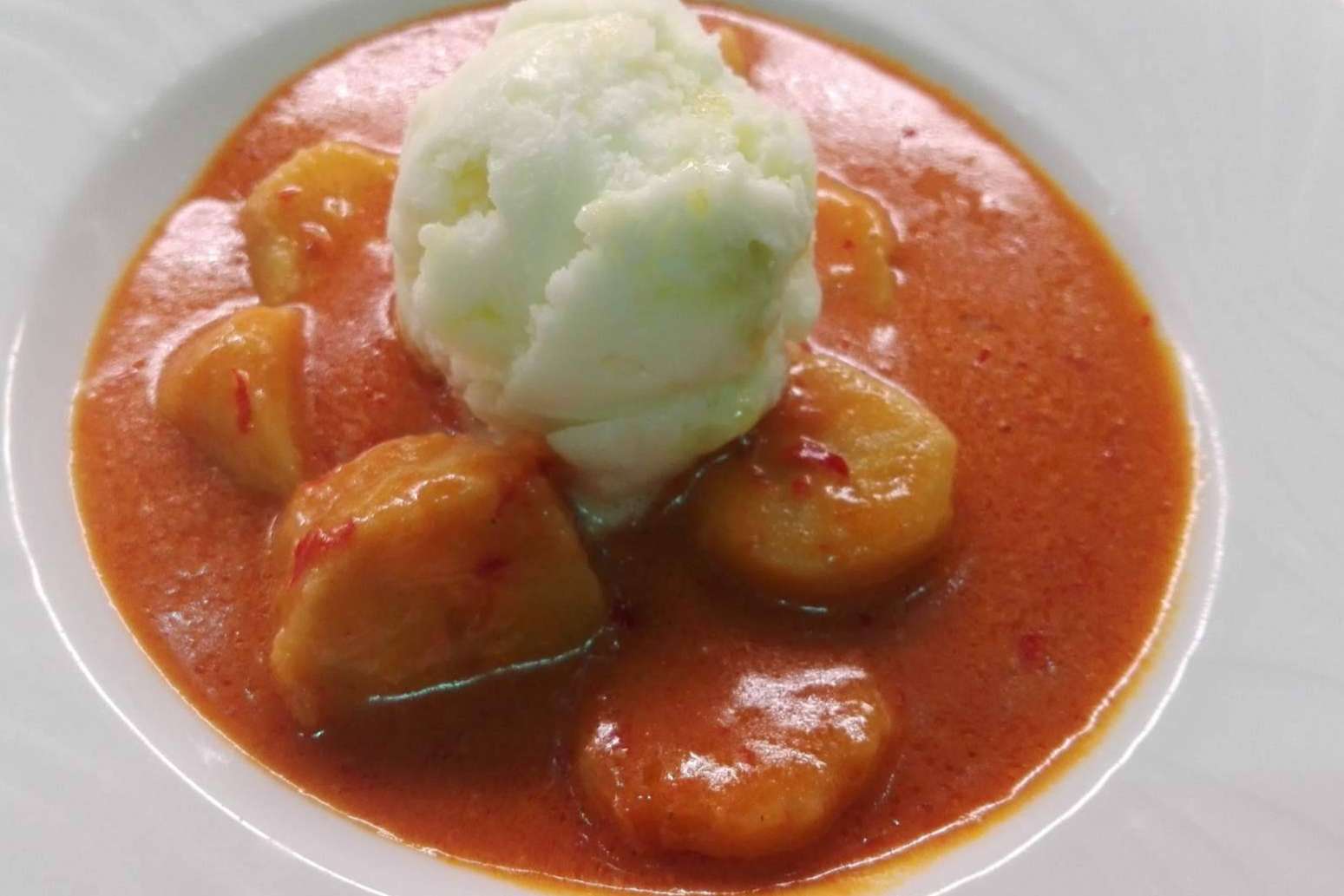 Reconocimiento del modelo de gastronomía saludable de El Duende del Fuego en los premios ¡Qué Bueno! Canarias 2024