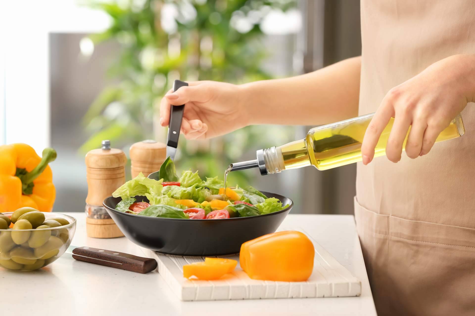 Contacto profesional para esquivar los riesgos y potenciar los beneficios de la dieta keto durante la menopausia