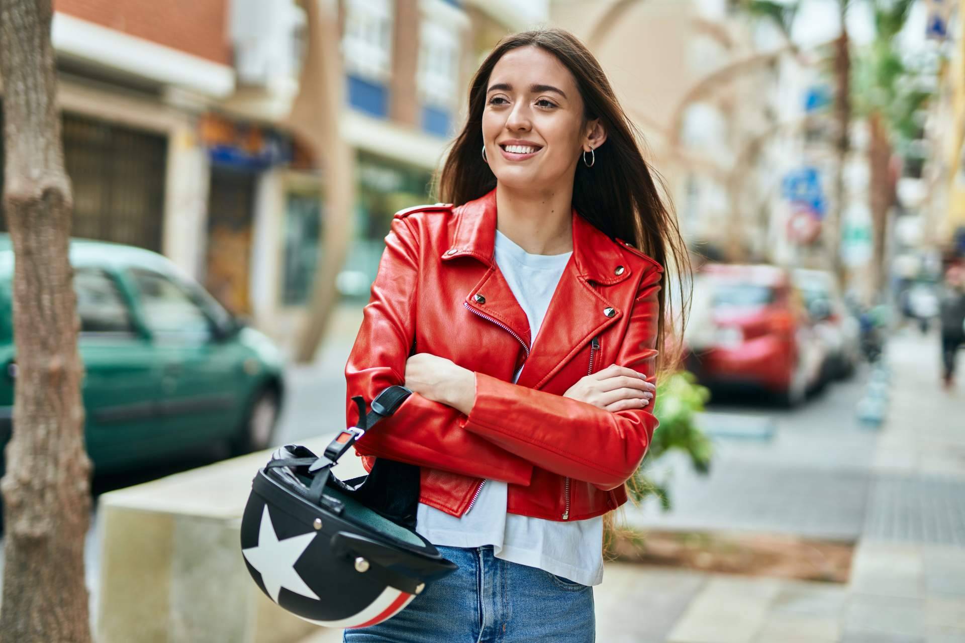 ¿Por qué es más fácil sacarse el carnet de moto en Alcalá de Henares comparado con Móstoles?