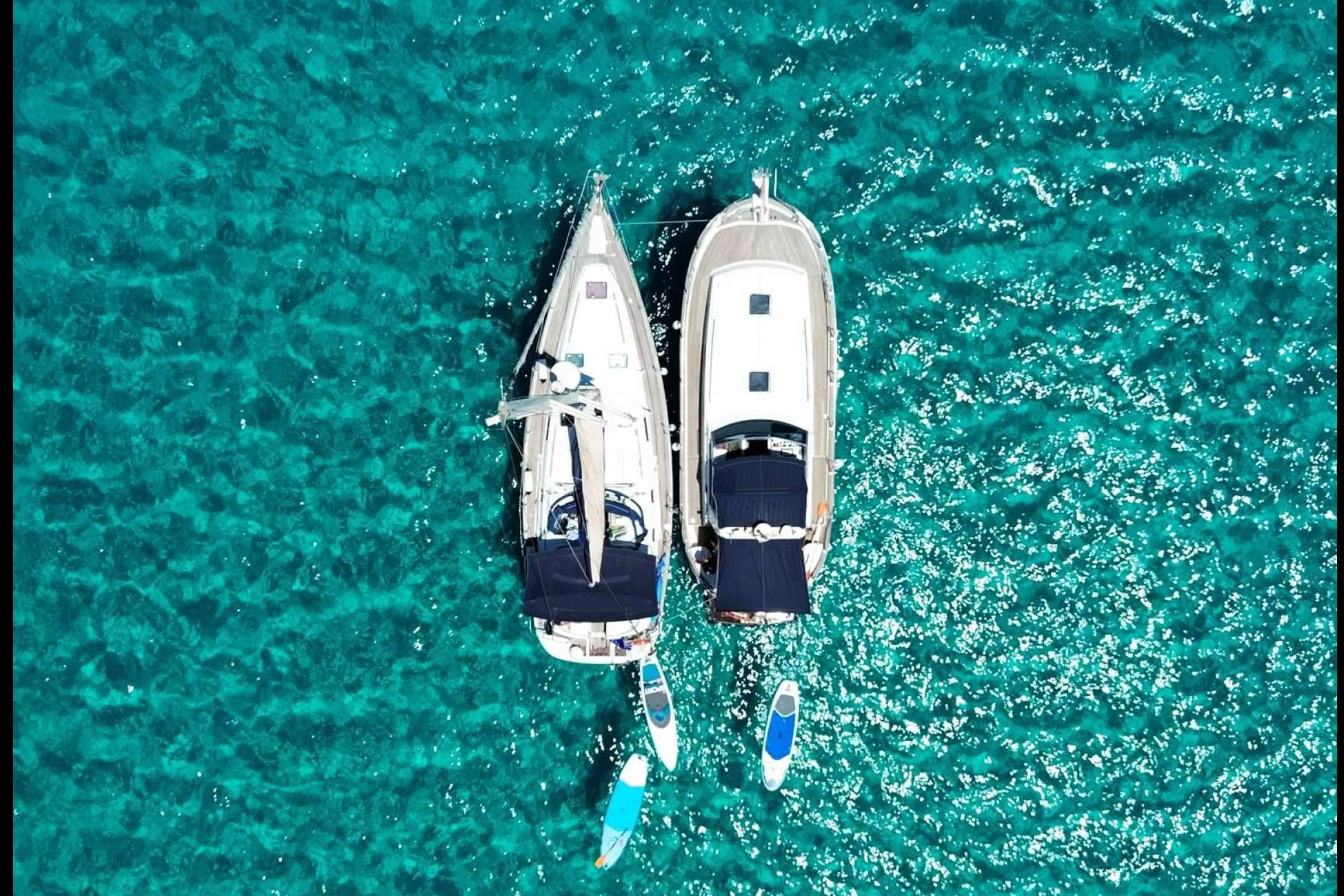 Ola Menorca, el amigo con barco para las vacaciones de verano