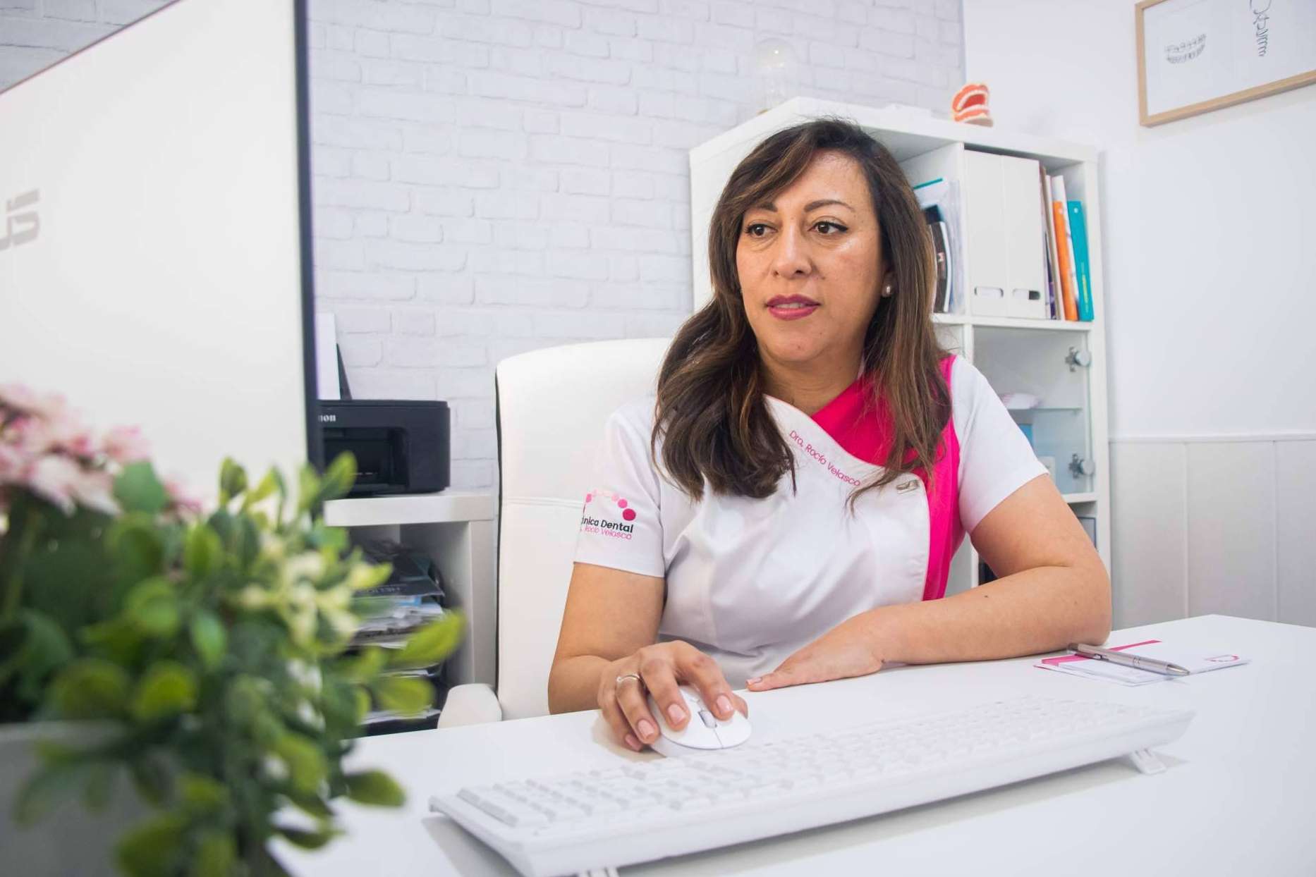 Clínica Dental Dra. Rocío Velasco, specialists in caring for English-speaking patients in Murcia and Alicante